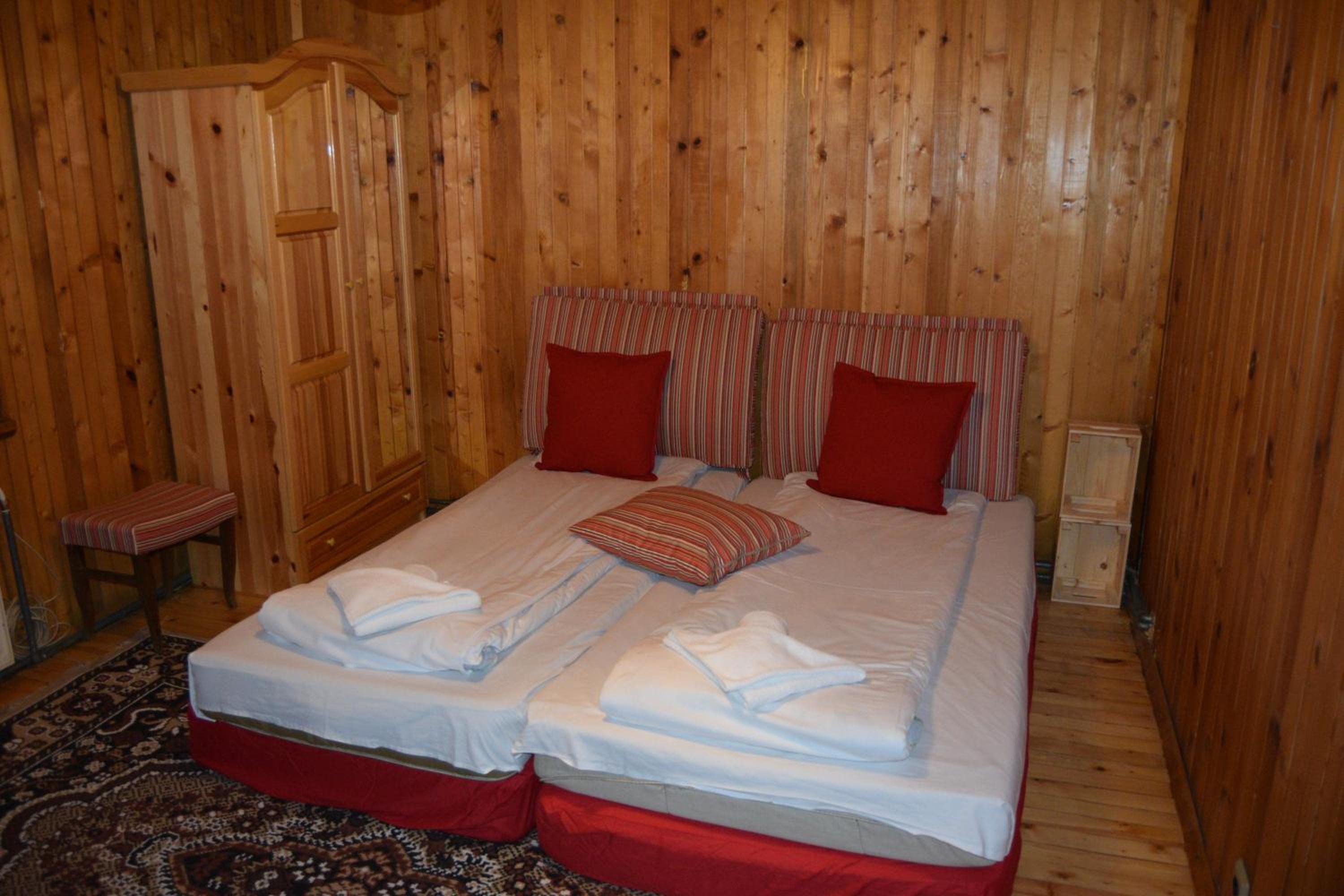 Three-Bedroom Villa - Photo 37