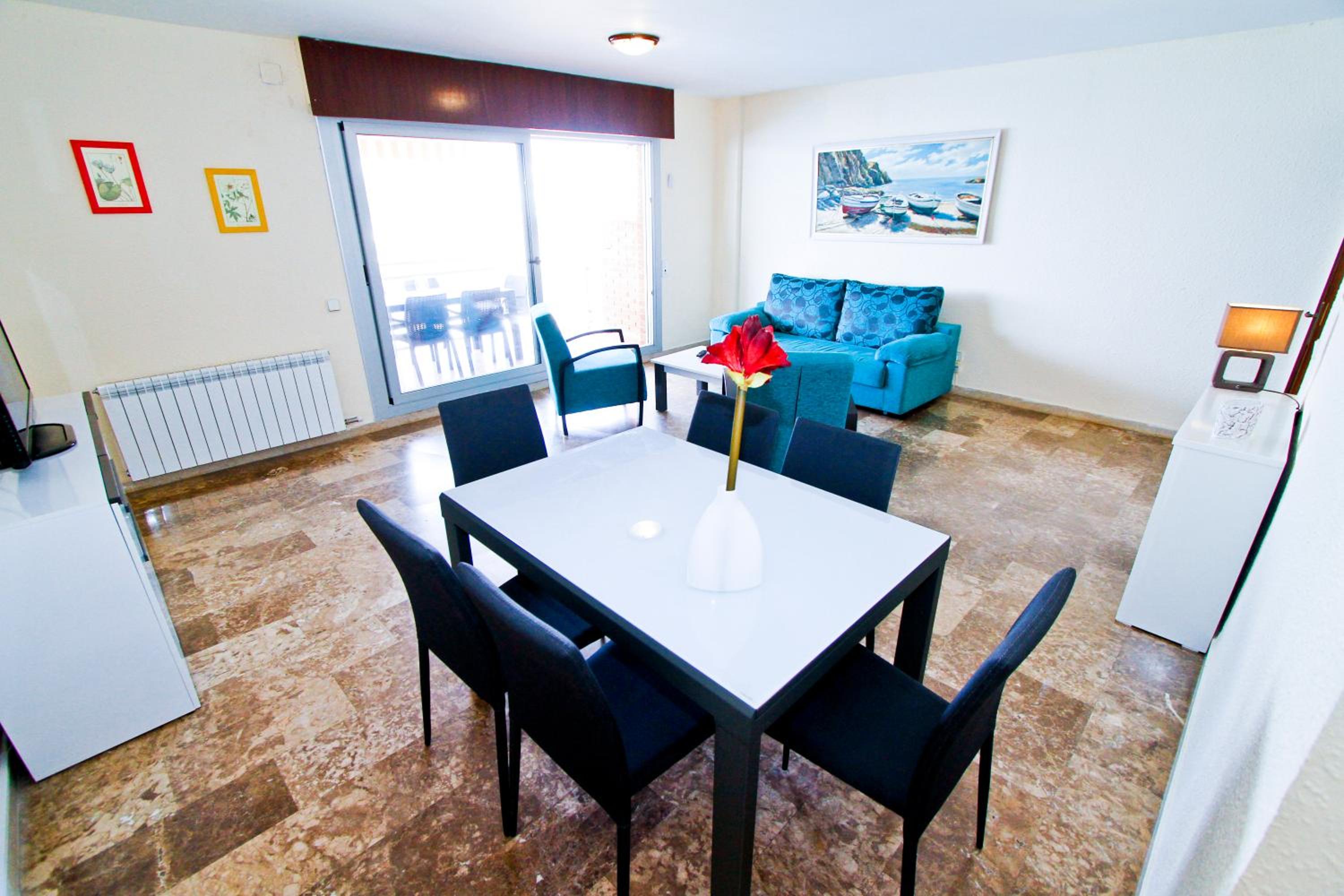 Apartamento con vista al mar