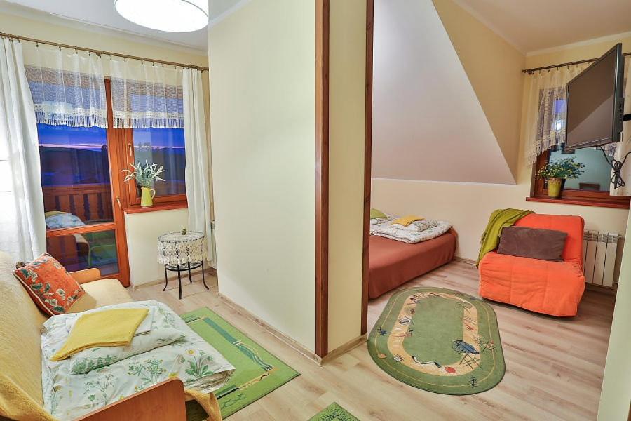 Triple Room with Private Bathroom - Photo 1