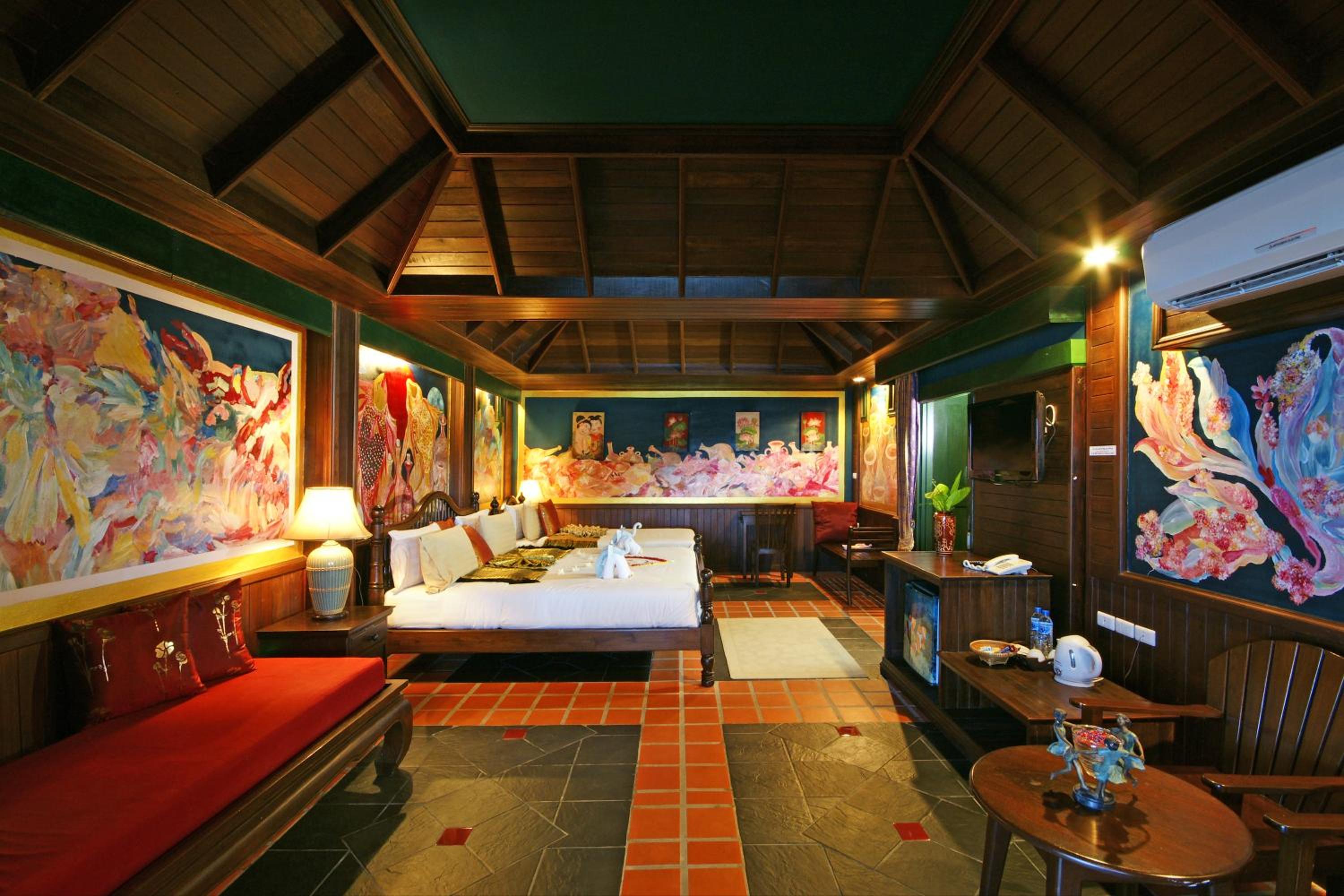 King Room with Spa Bath - Photo 6