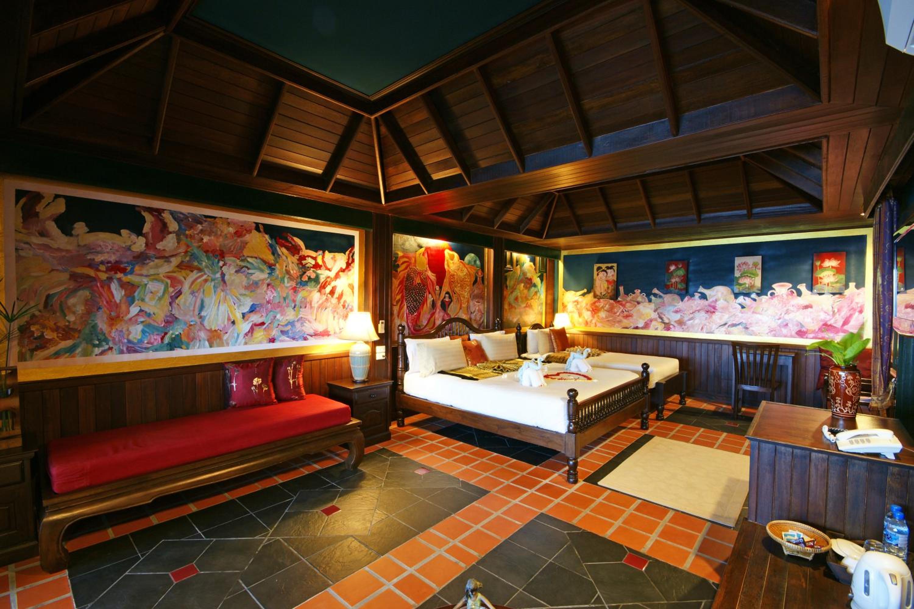 King Room with Spa Bath - Photo 3