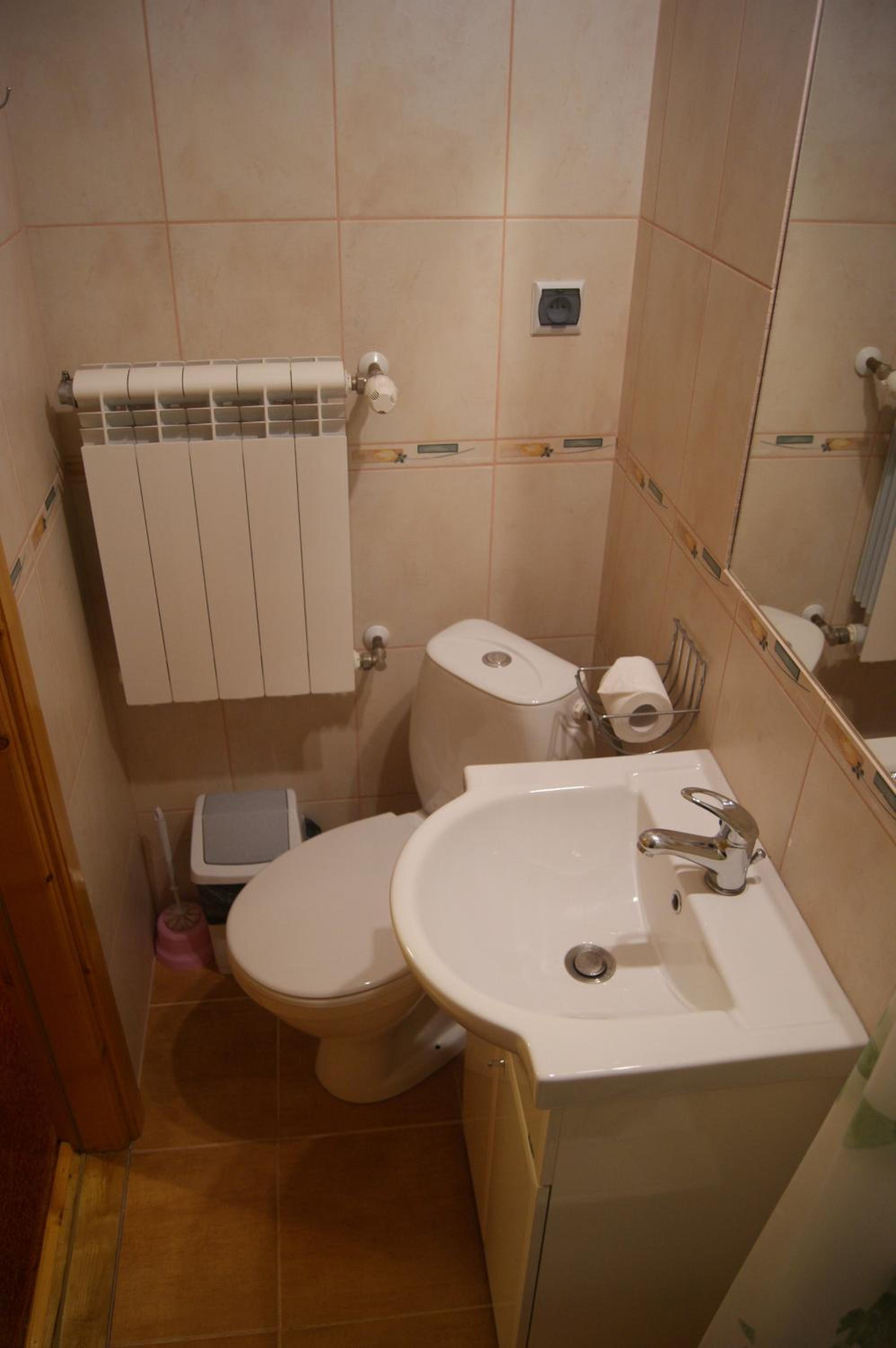 Triple Room with Balcony - Photo 4