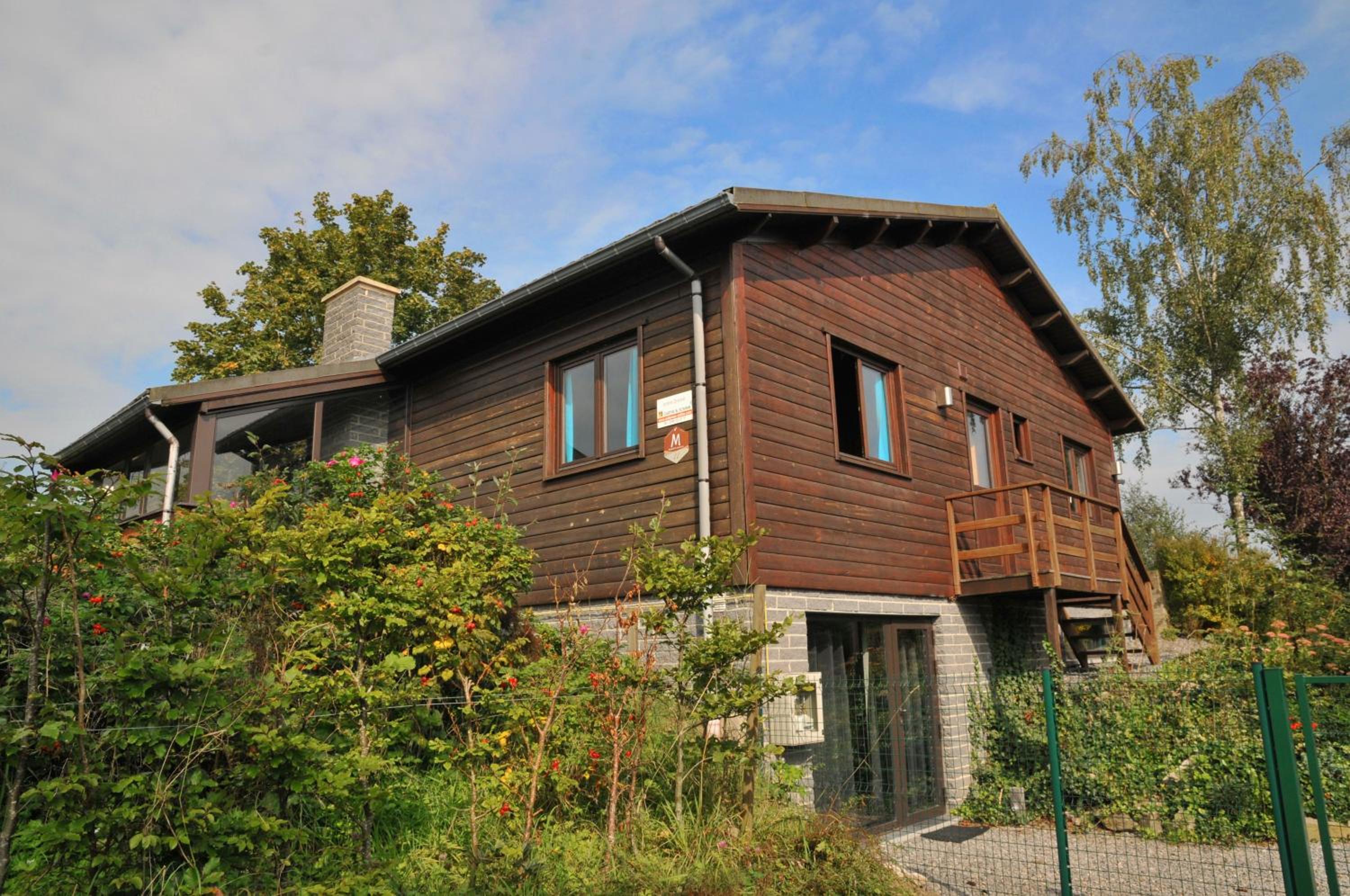 Four-Bedroom House photo 2
