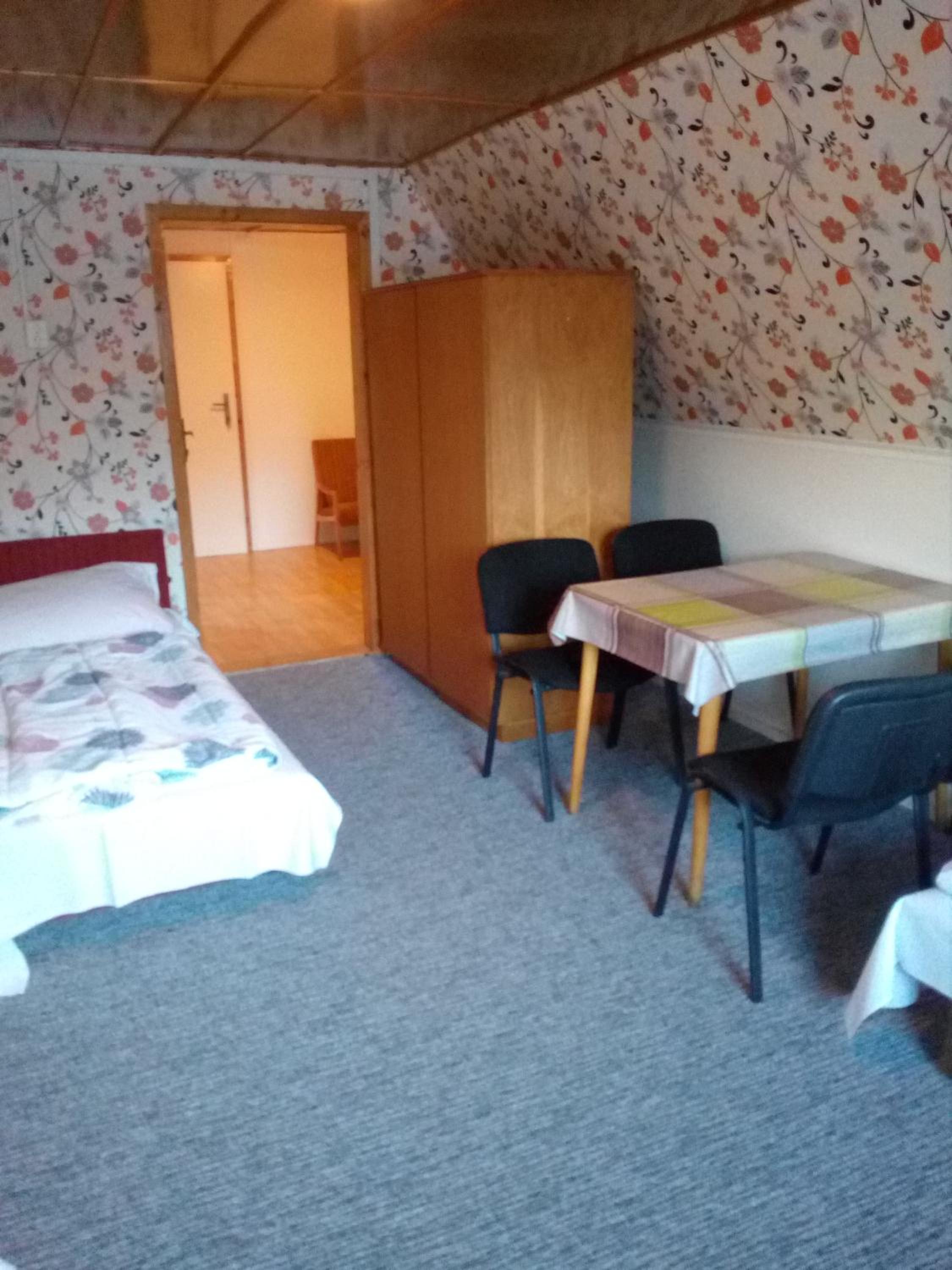 Economy Quadruple Room with Shared Bathroom photo 1