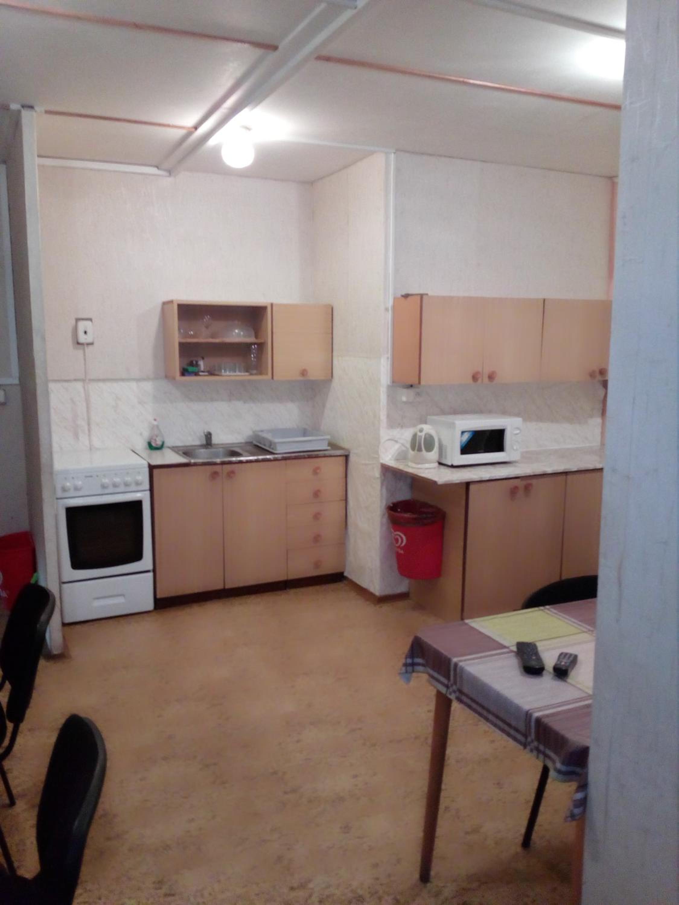 Economy Quadruple Room with Shared Bathroom photo 2