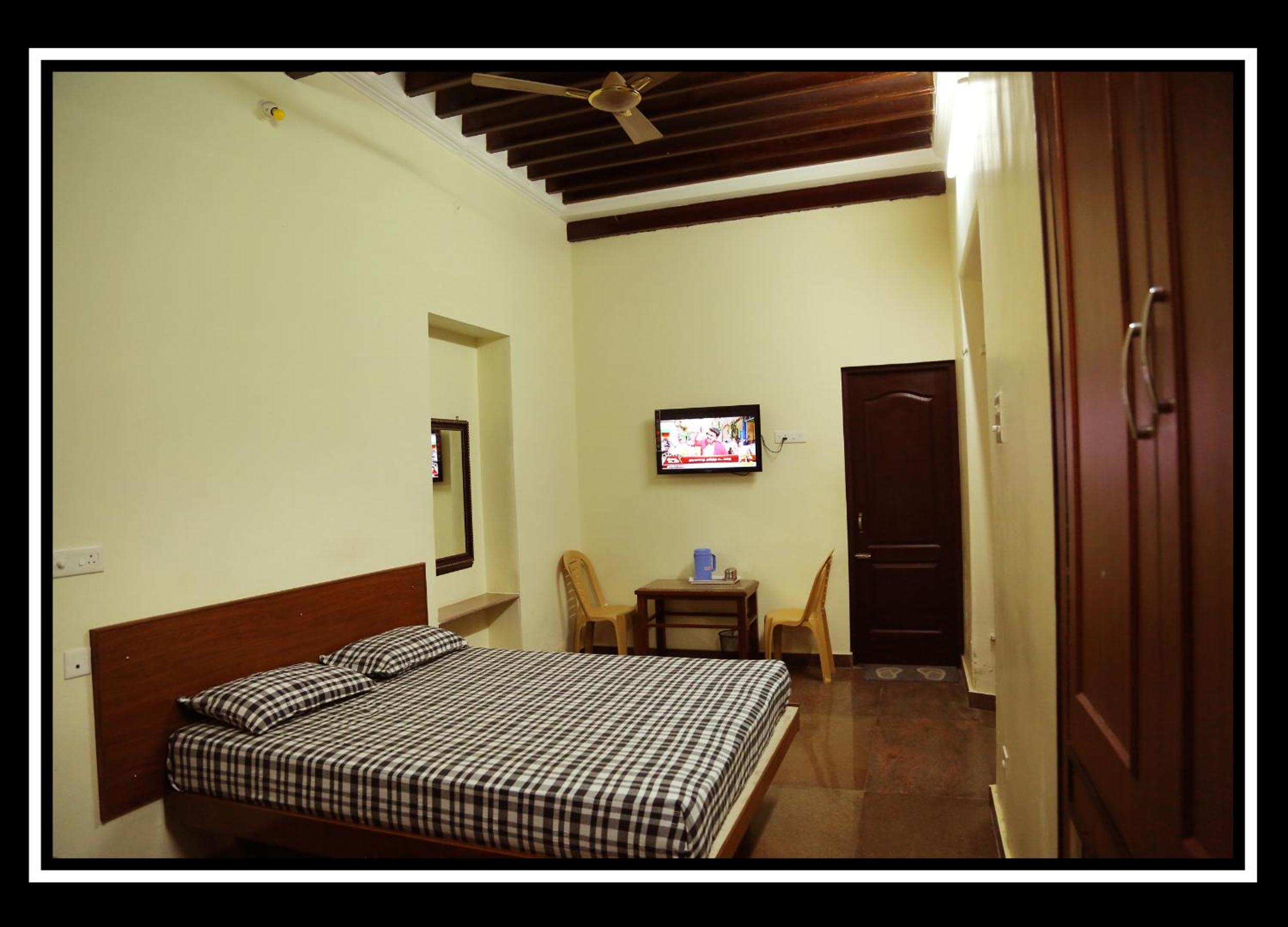 Superior Double Room - Photo 3