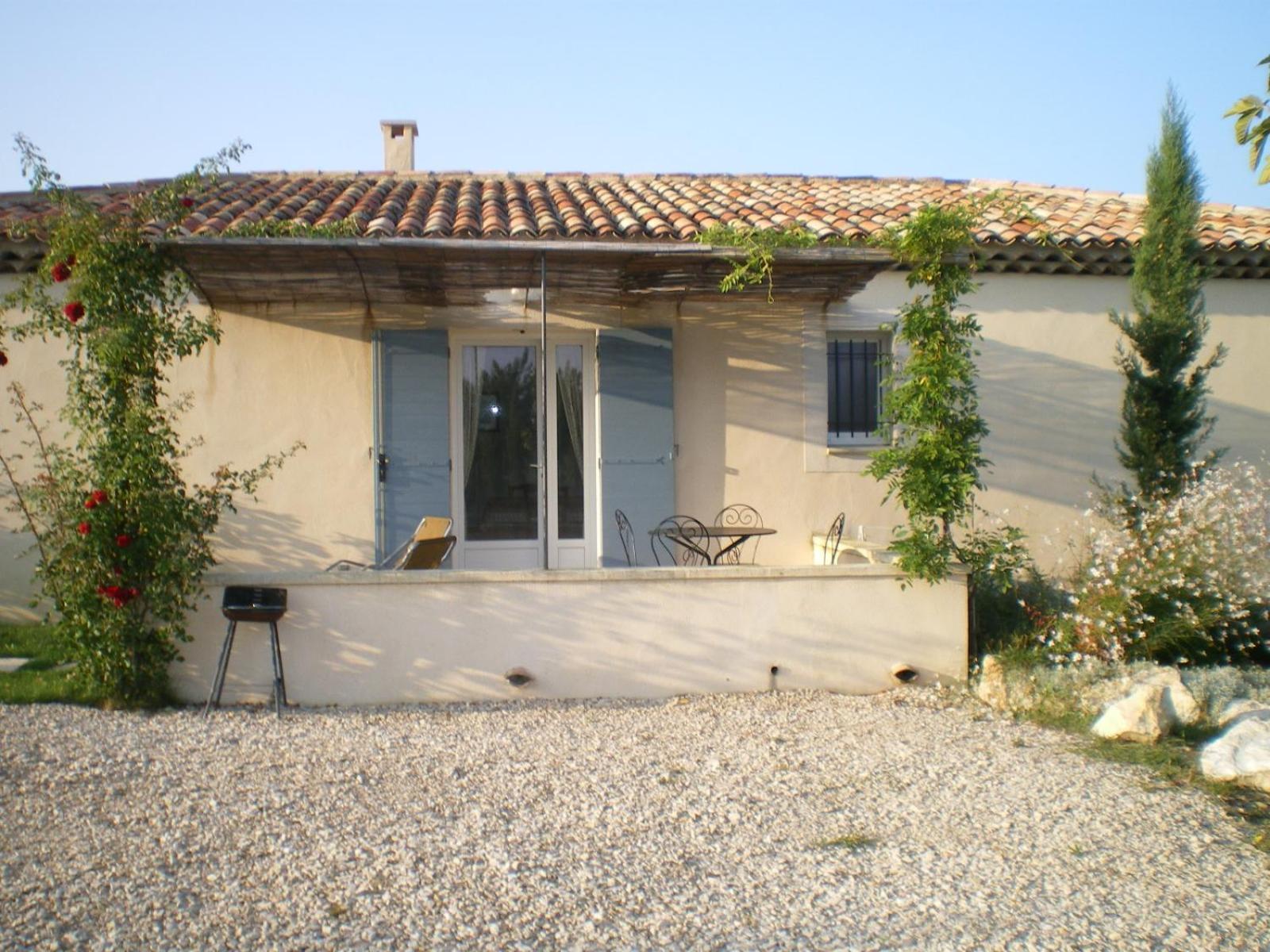 One-Bedroom House photo 3