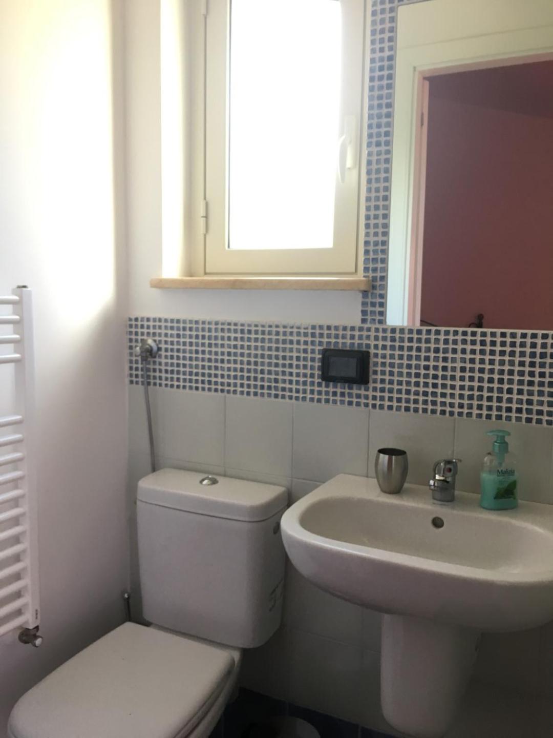 Deluxe Double Room with Shower photo 2
