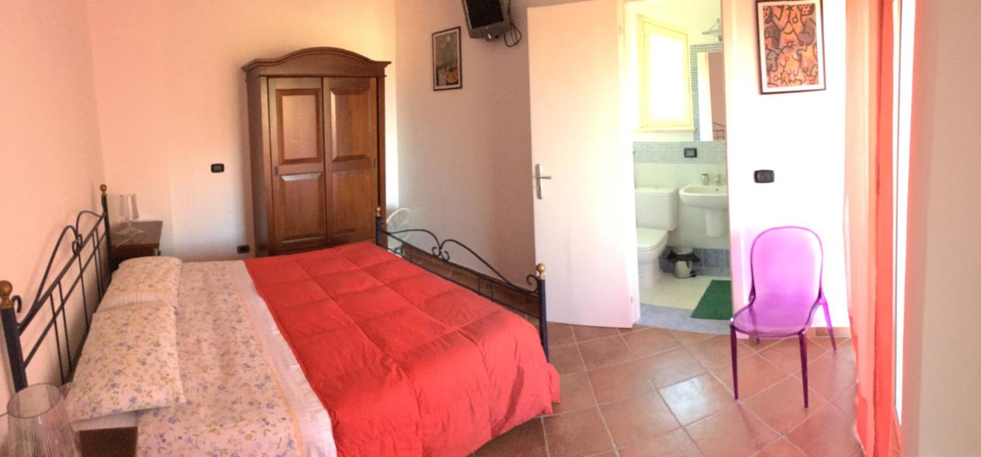 Deluxe Double Room with Shower photo 1