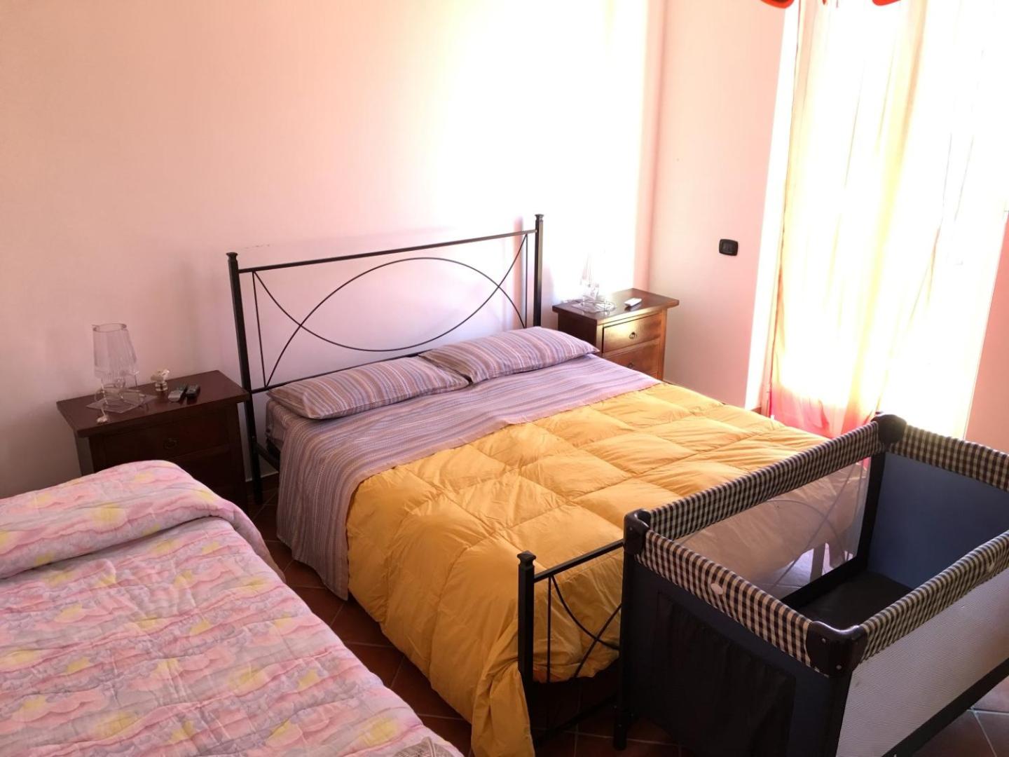 Basic Triple Room photo 2