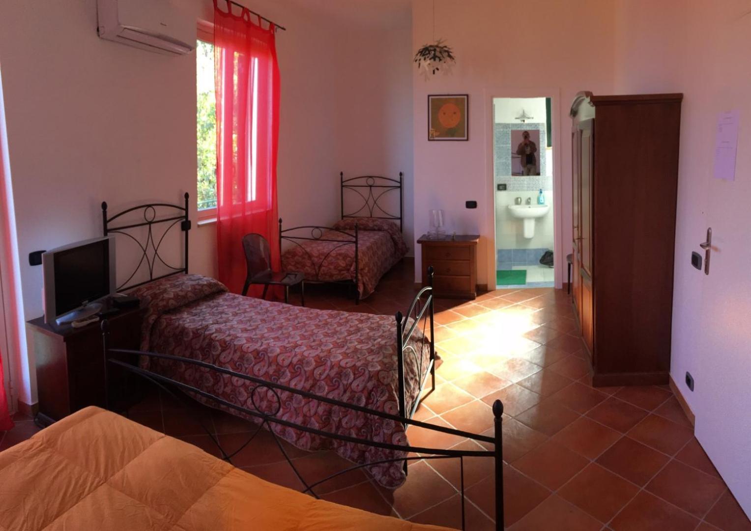Quadruple Room photo 1