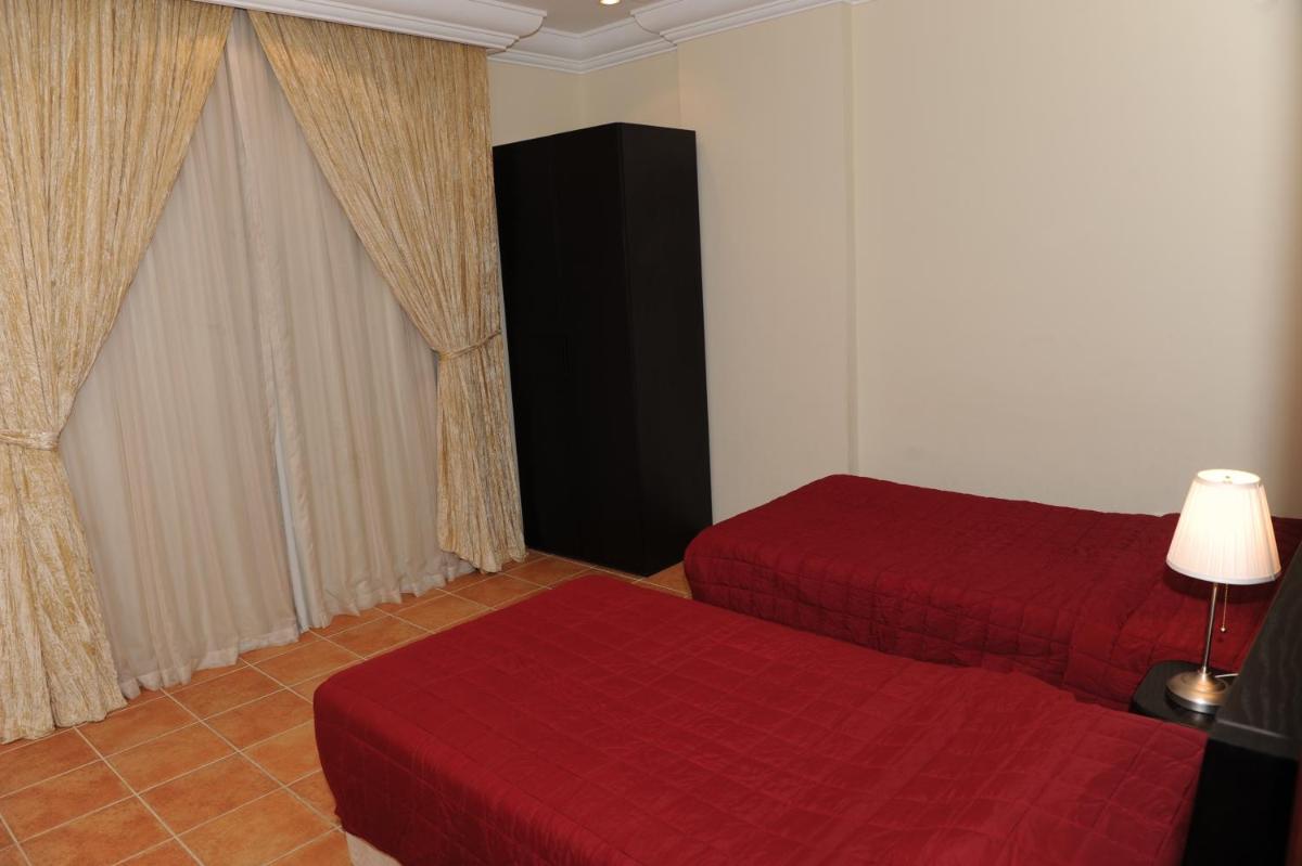 Suite (4 Adults) photo 2