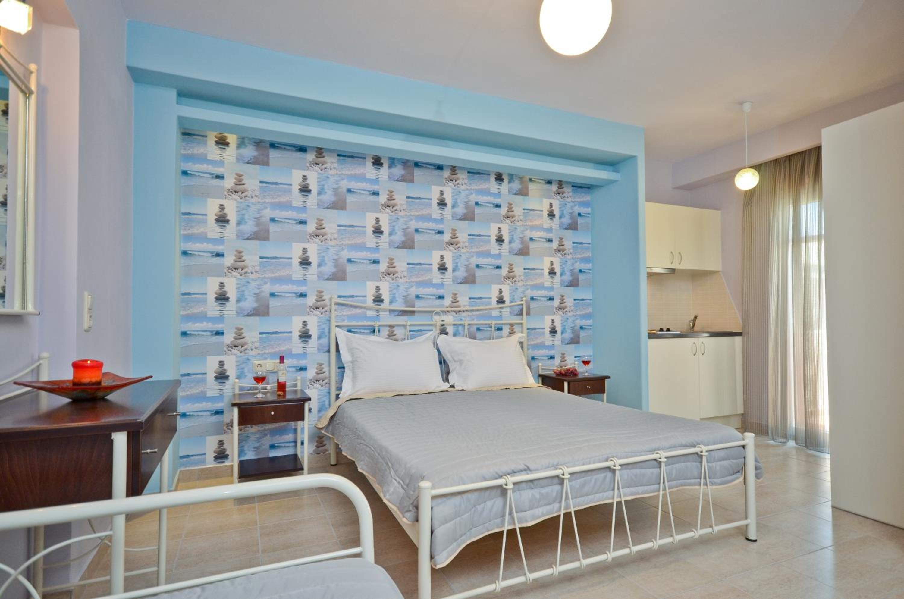Triple Room with Garden View photo 2