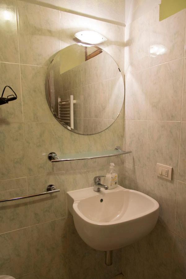 Double or Twin Room photo 3