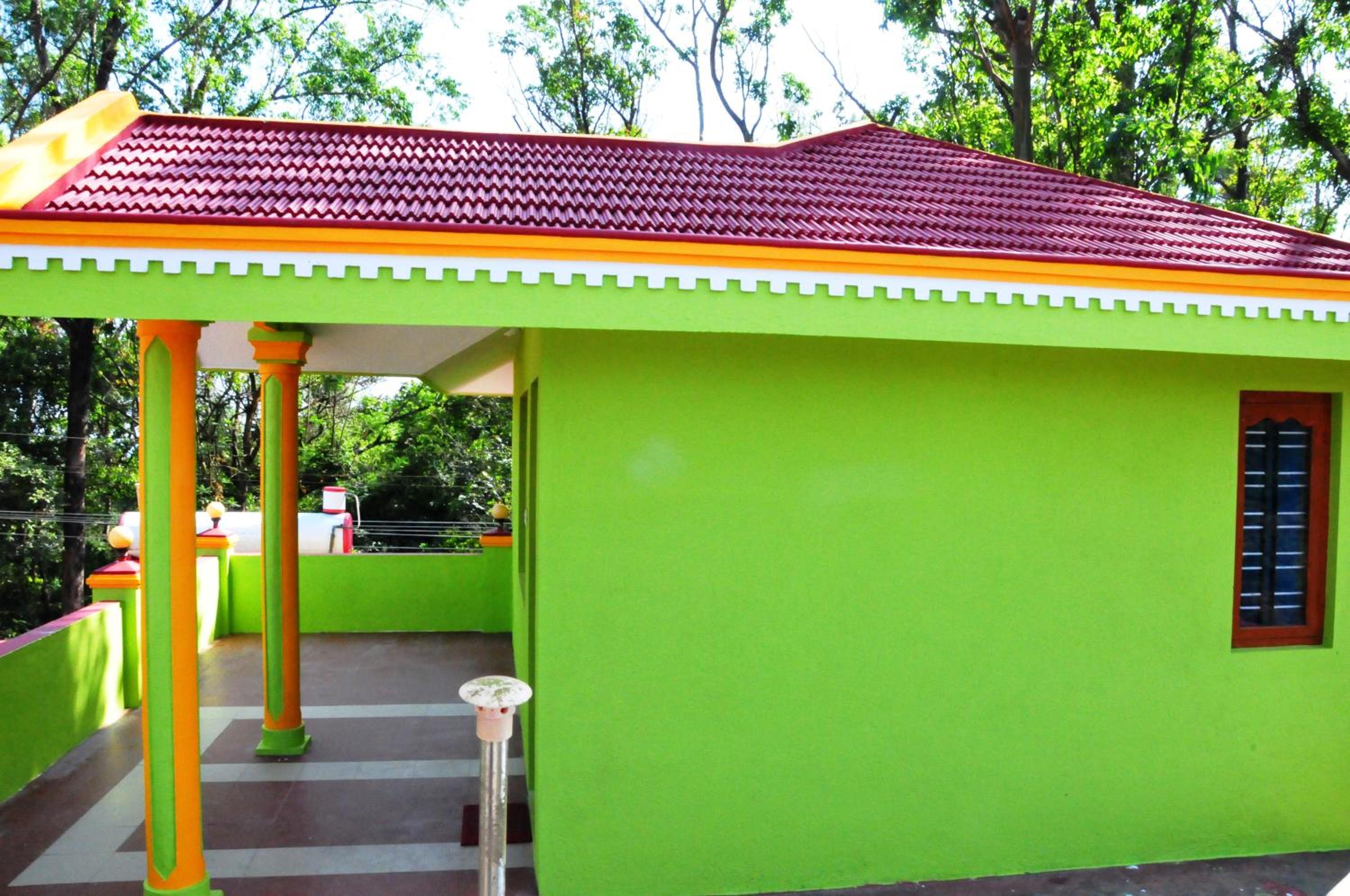 Double Room with Balcony - Photo 6