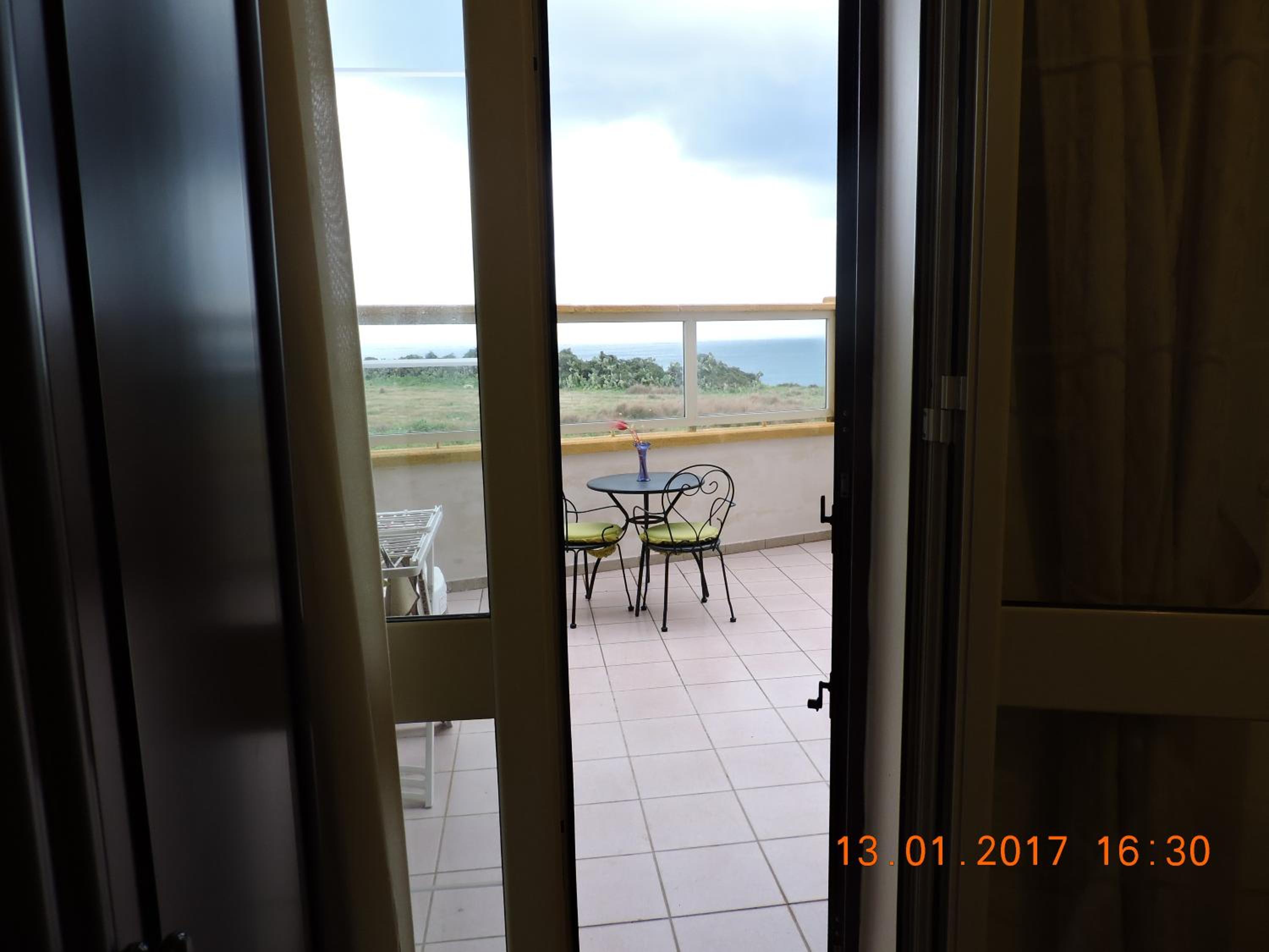 Double Room with Balcony and Sea View photo 3
