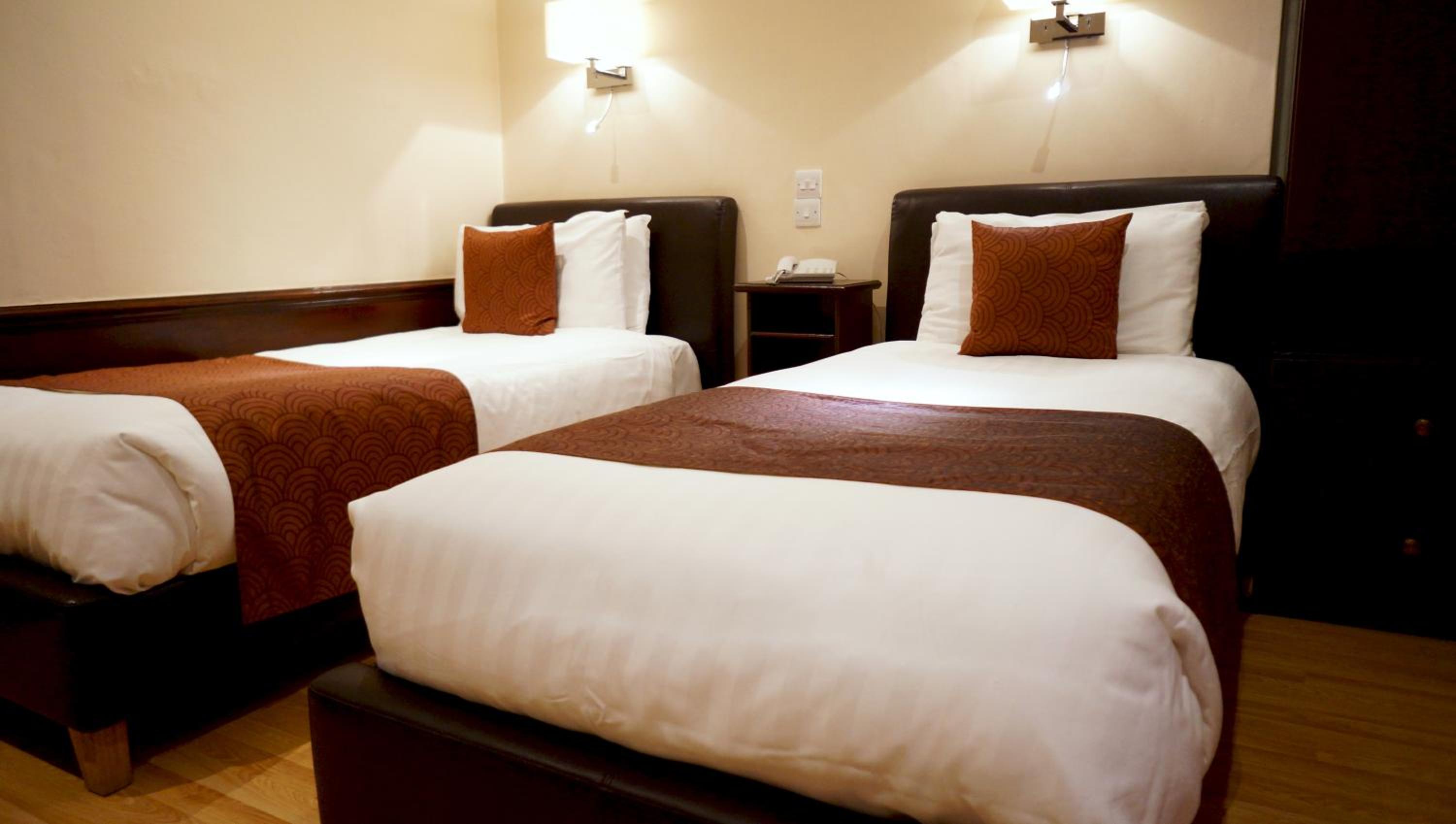 Classic Twin Room photo 1
