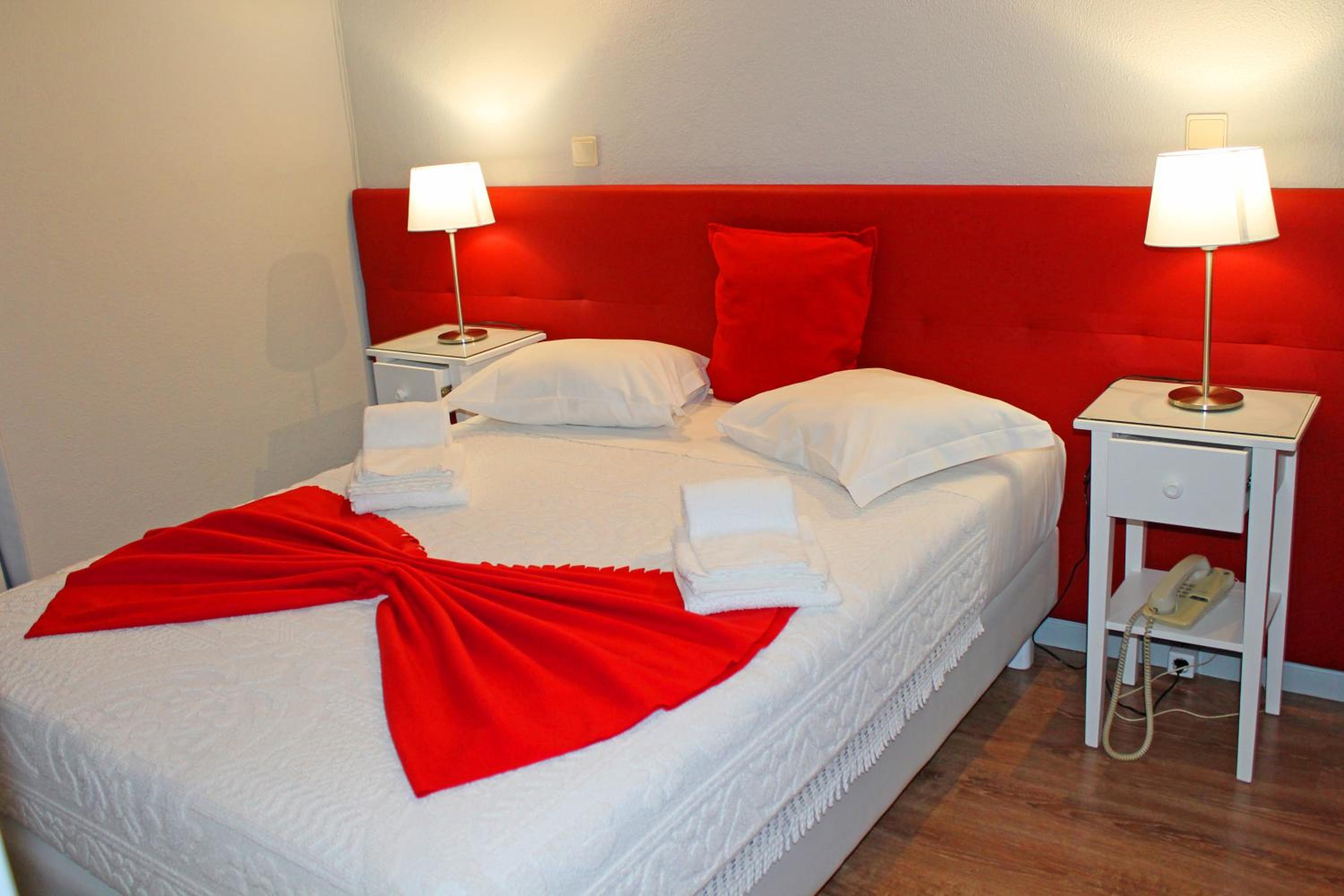 Double Room - Photo 2