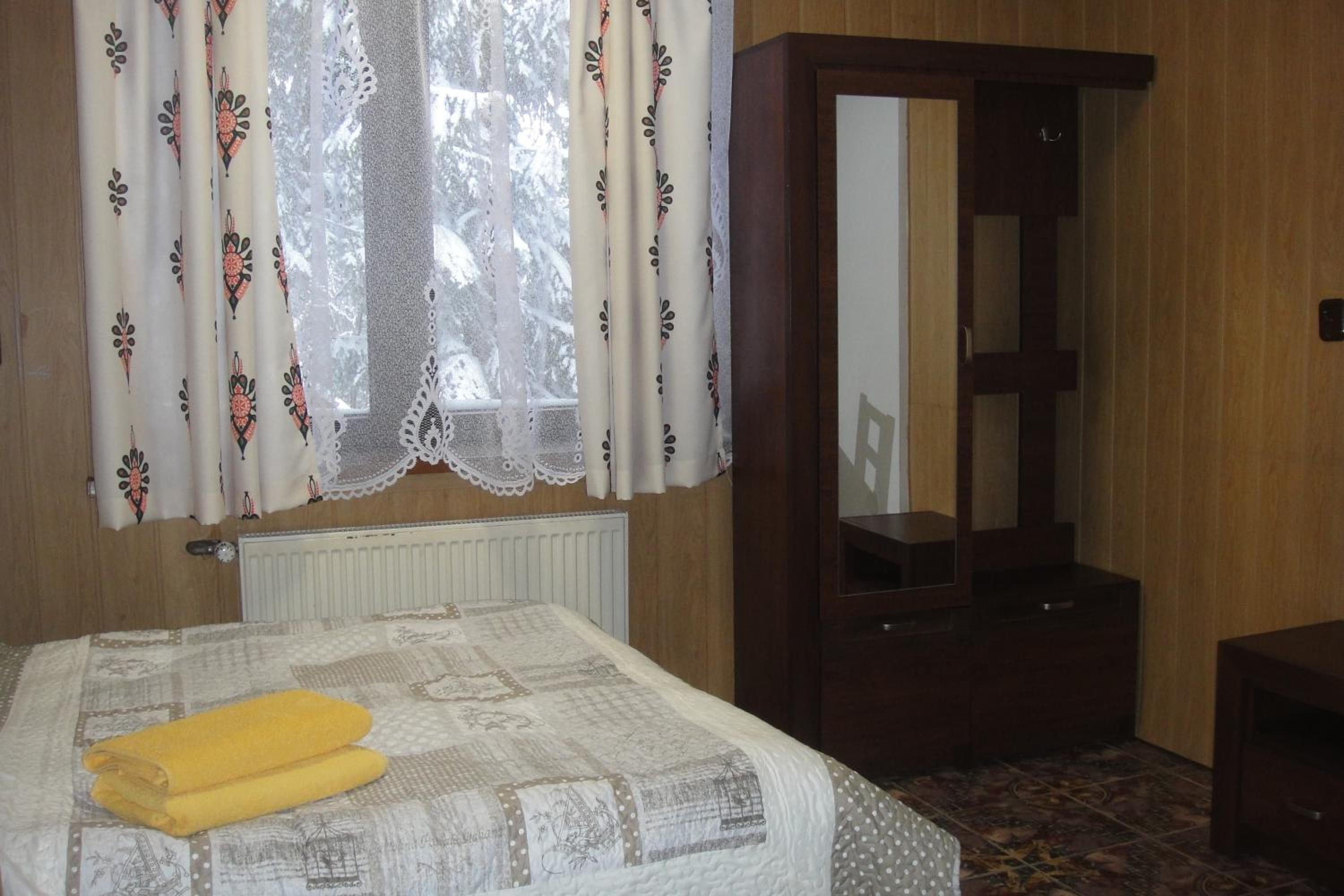 Two-Bedroom Apartment - Photo 5