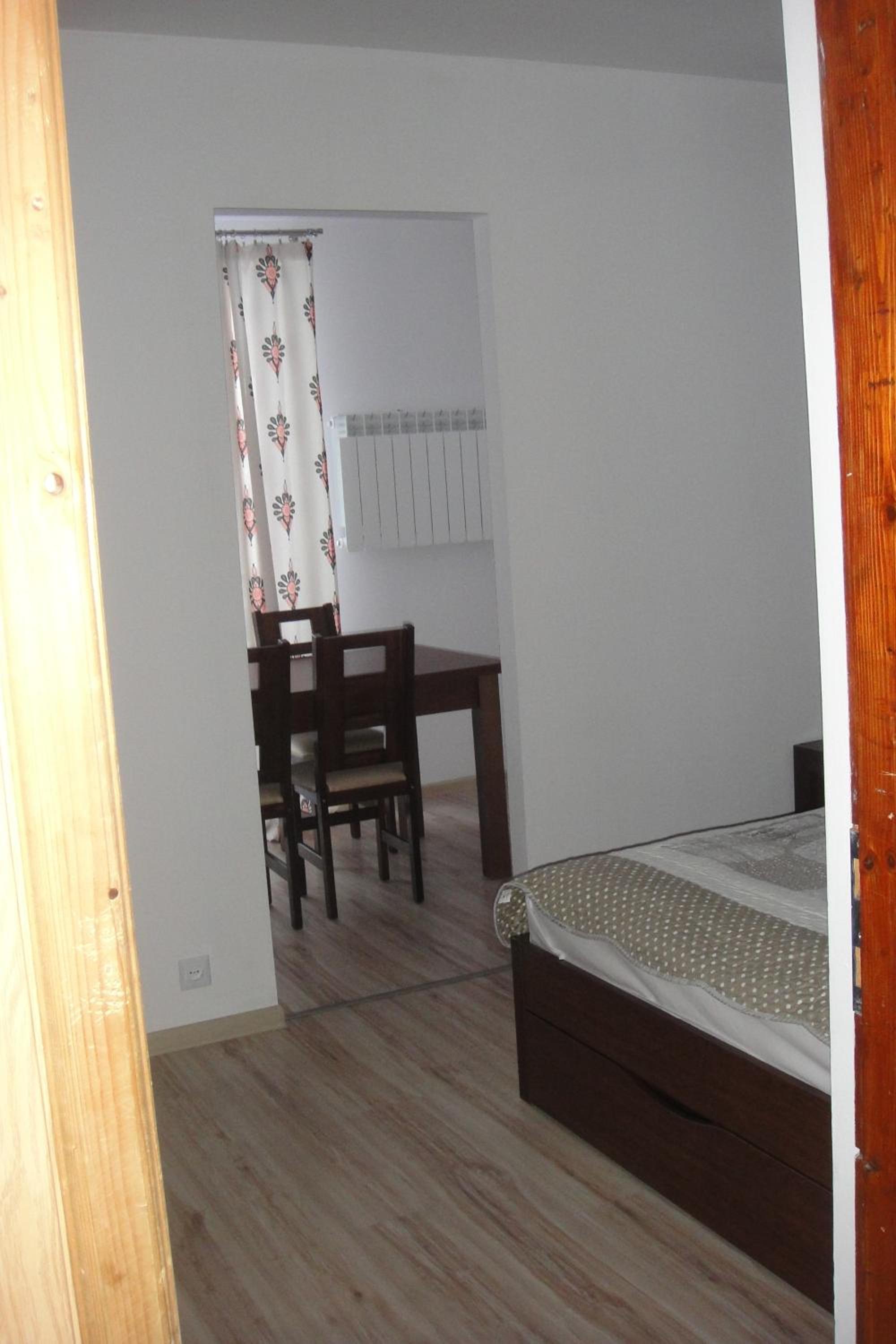 Two-Bedroom Apartment - Photo 3