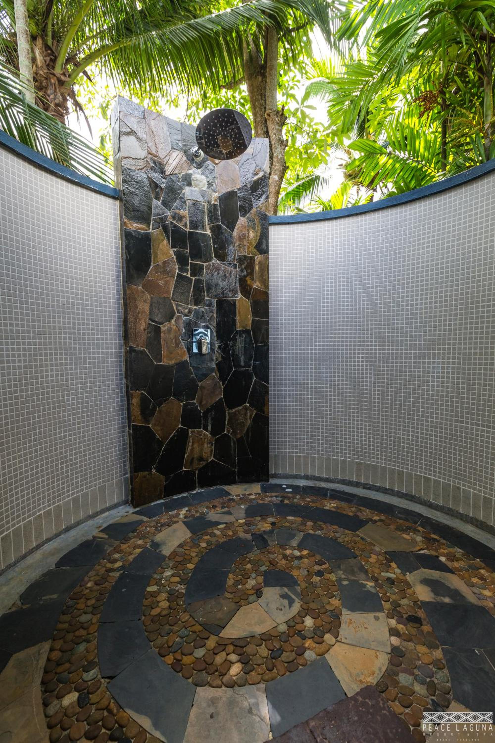 Private Double or Twin Cottage photo 3