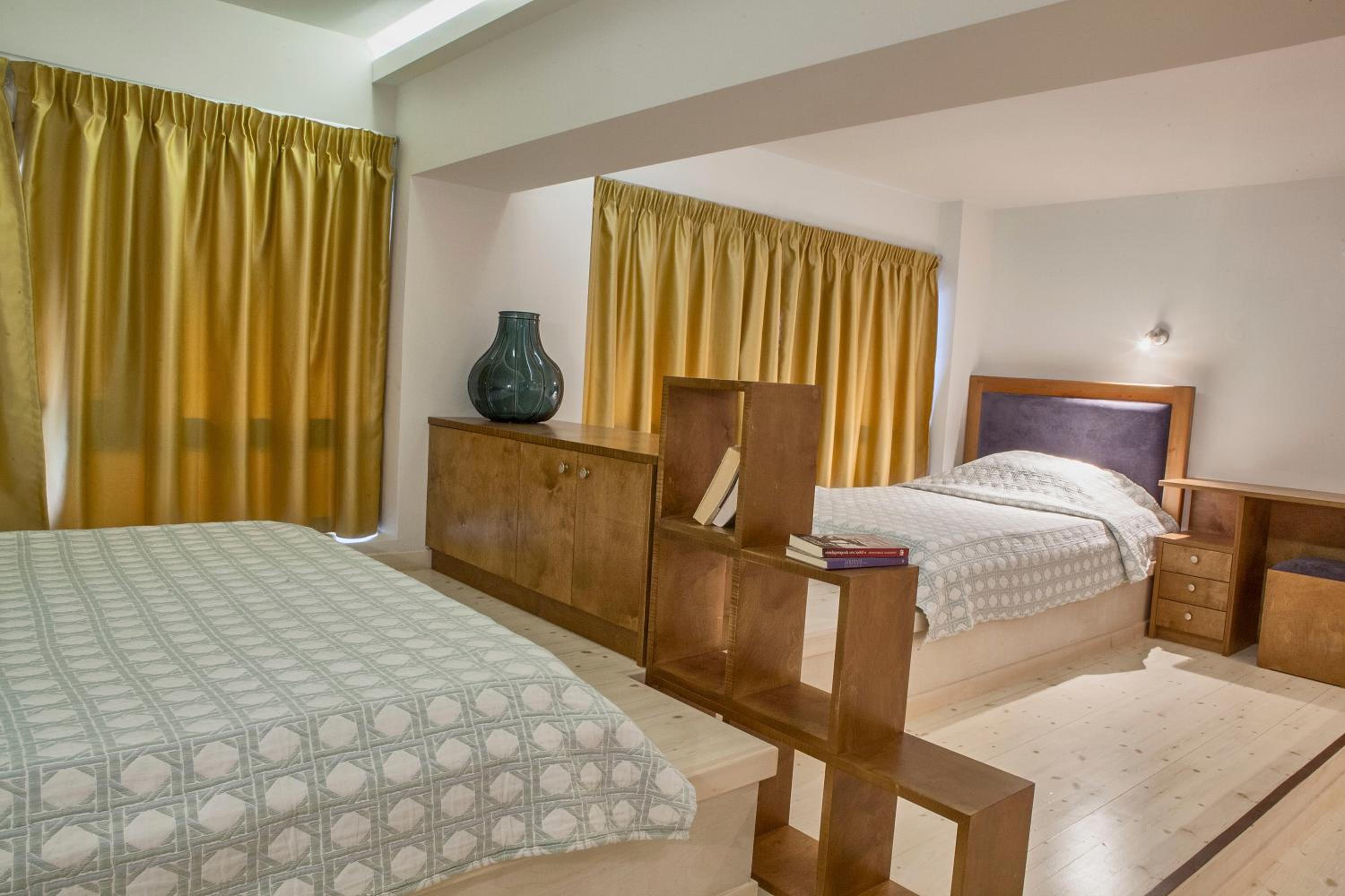 Suite (5 adults) with Jacuzzi and Sea view - Photo 18