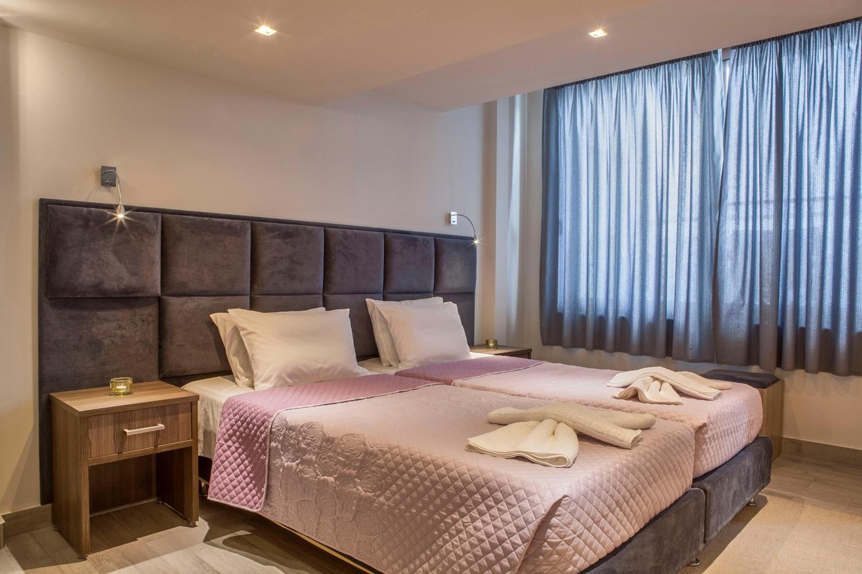 Suite (5 adults) with Jacuzzi and Sea view - Photo 6
