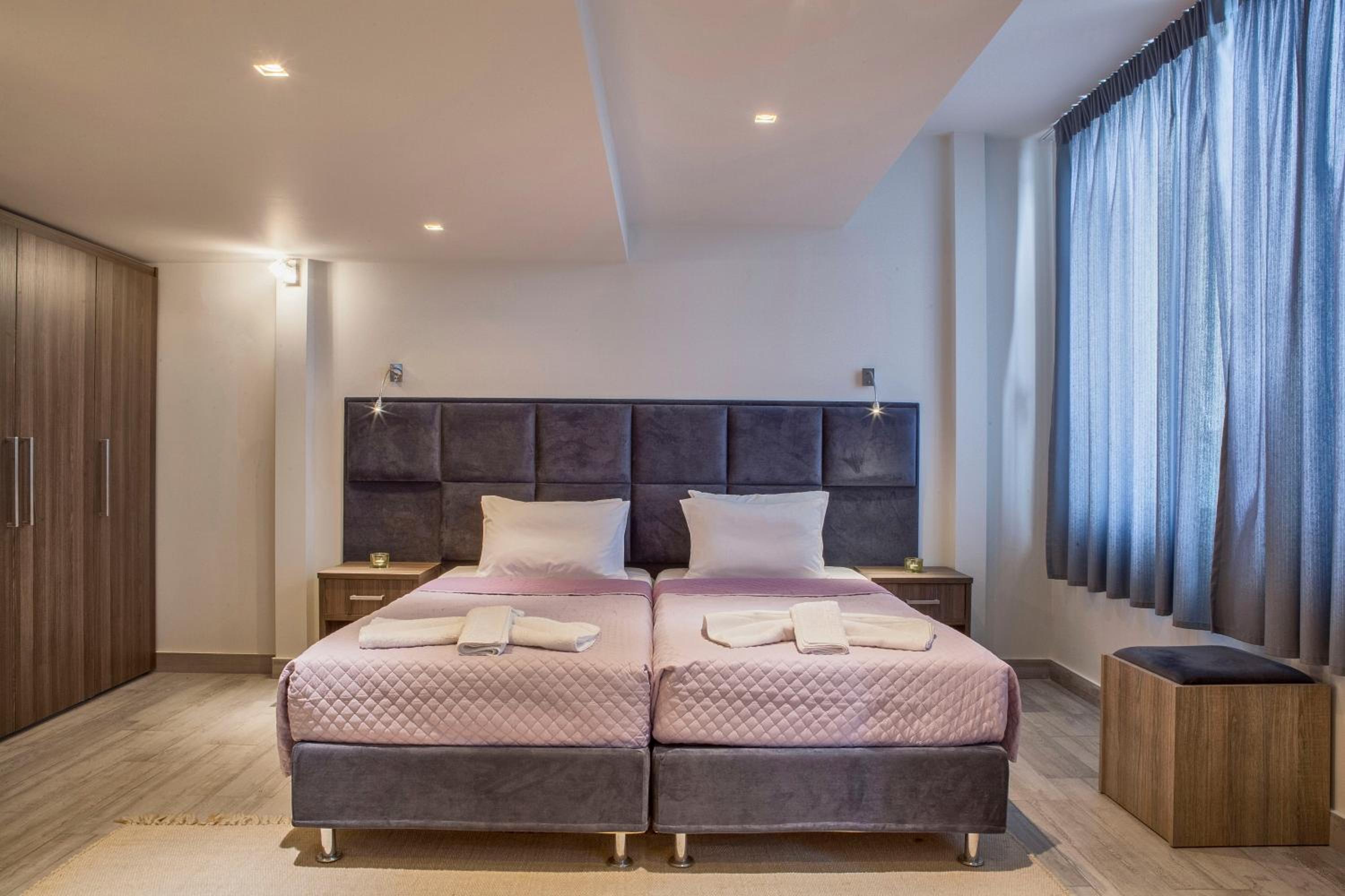Suite (5 adults) with Jacuzzi and Sea view - Photo 7