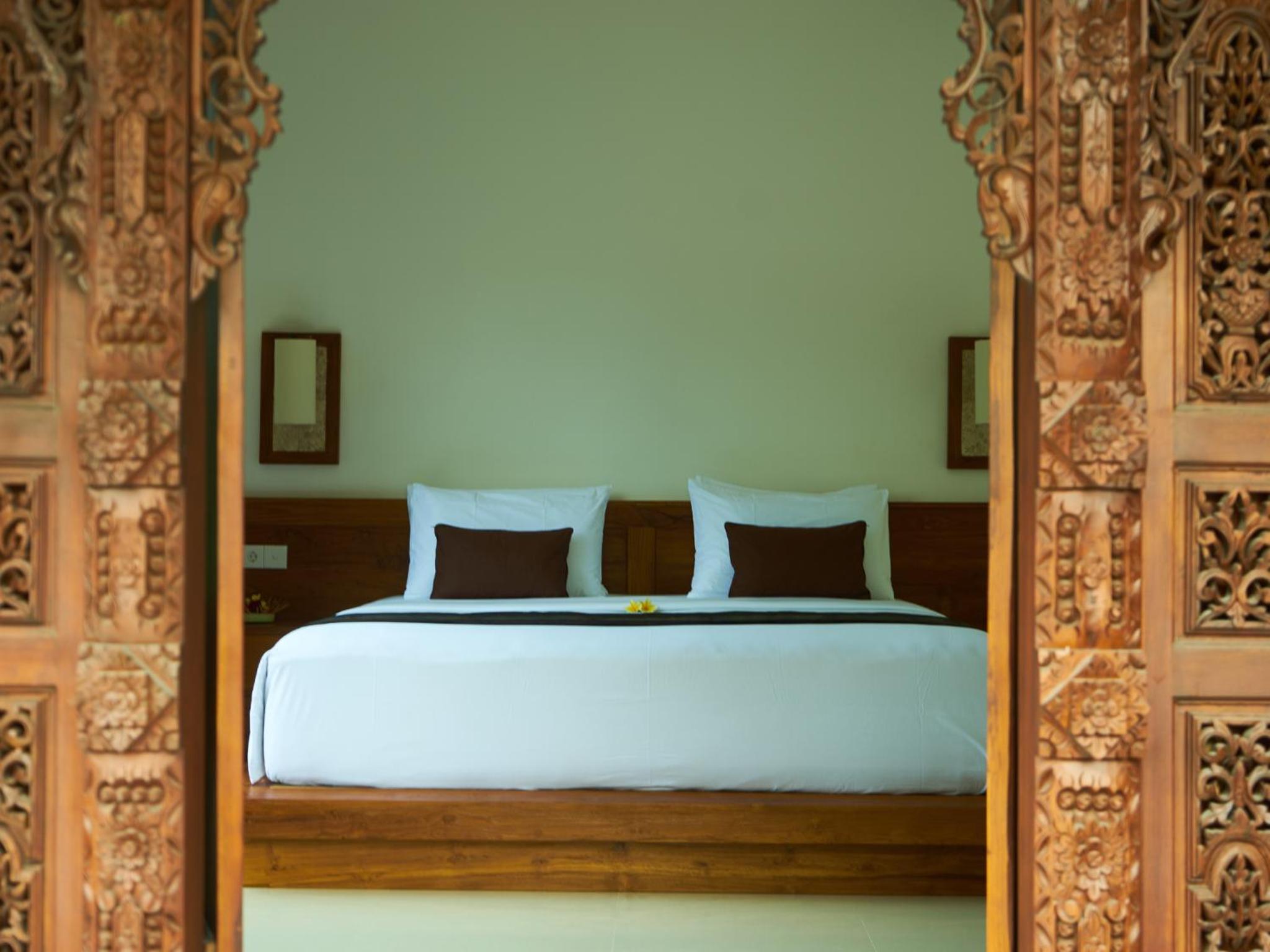 Deluxe King Room photo 3