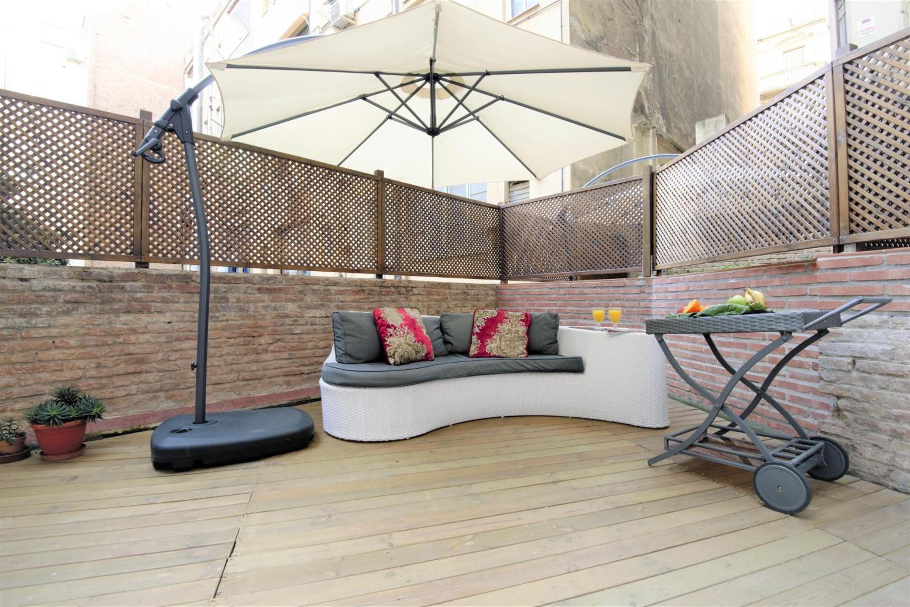Superior One-Bedroom Apartment with Terrace photo 3