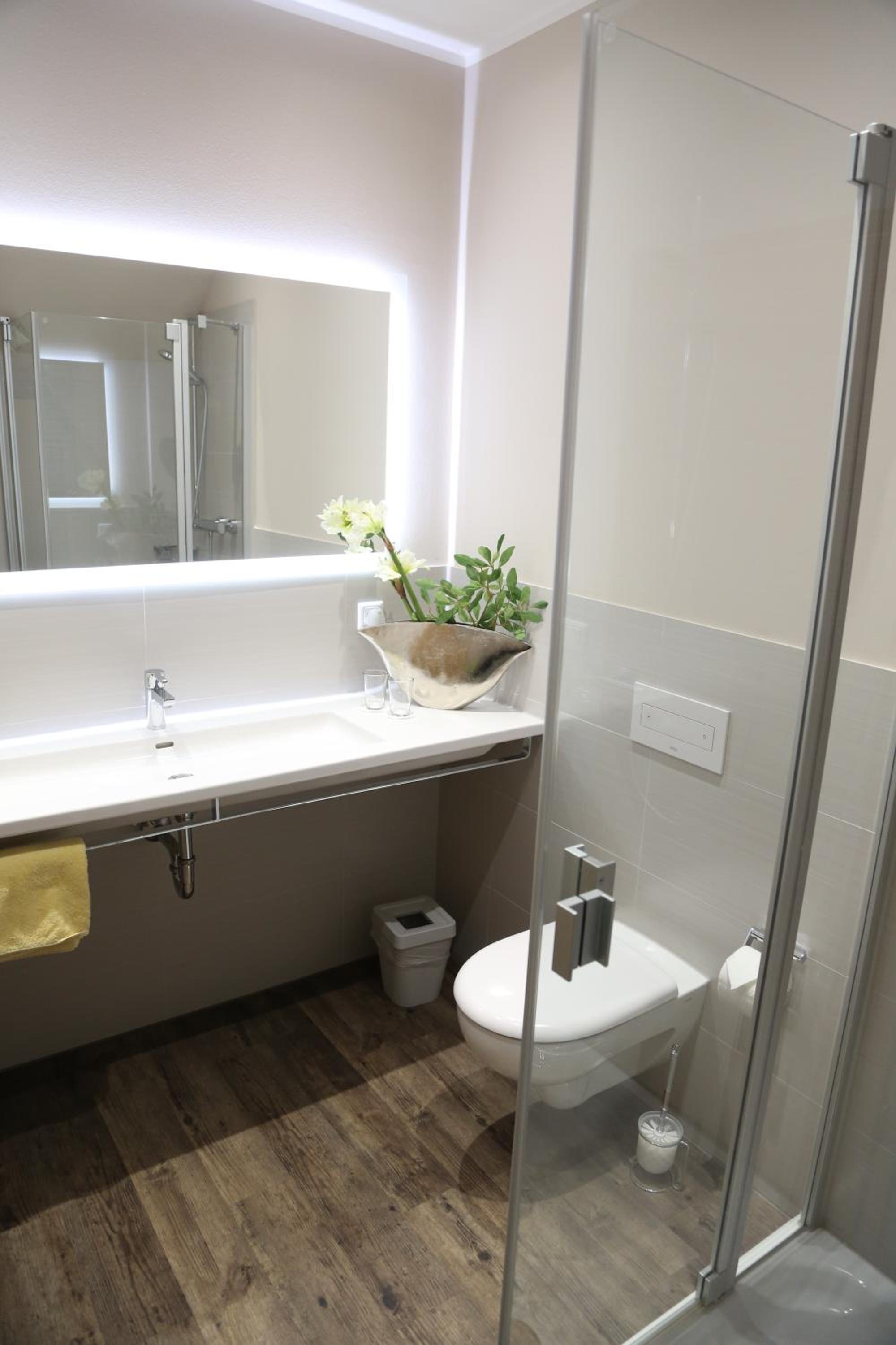 Apartment - Photo 2