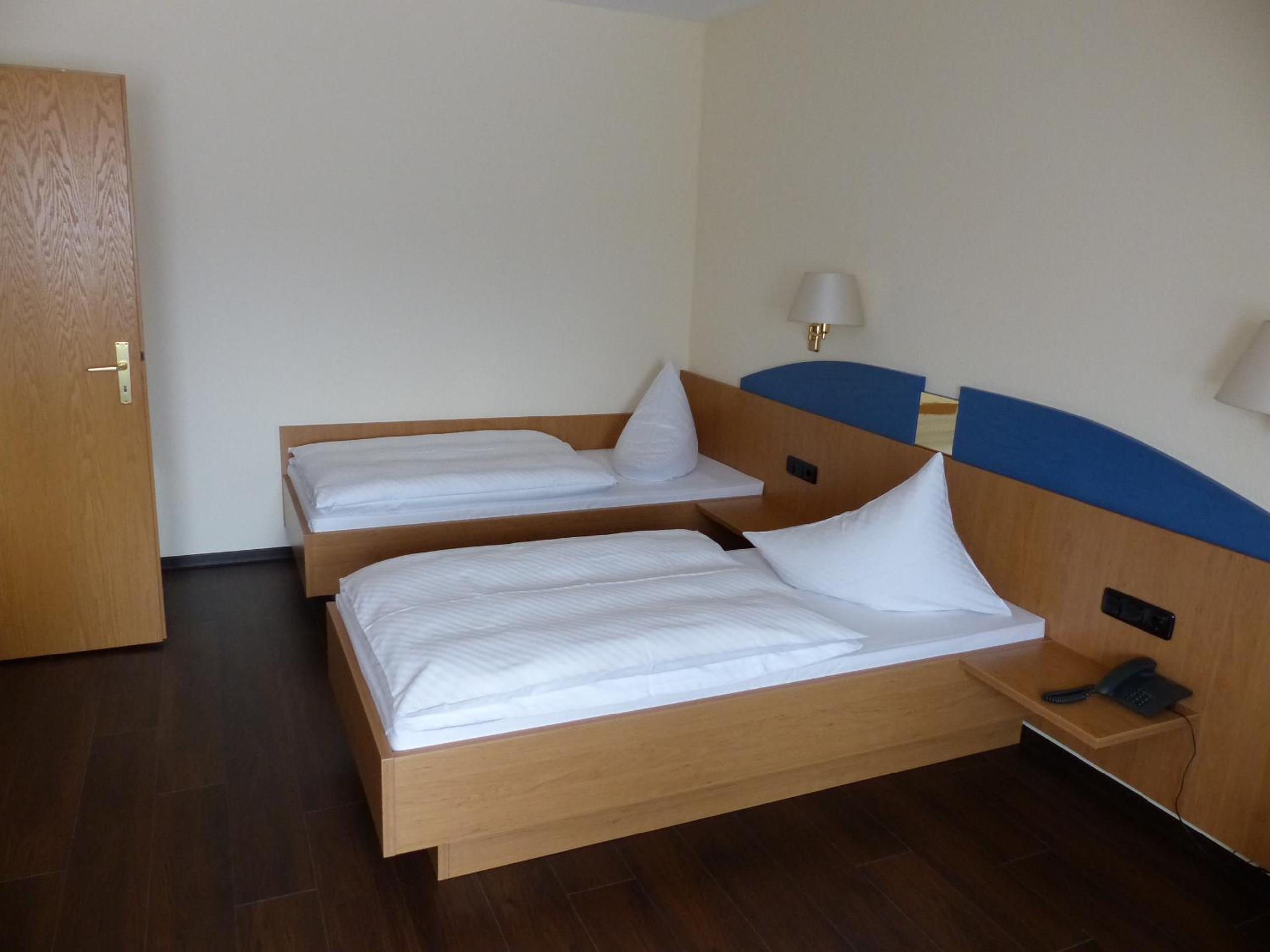Double Room - Photo 13