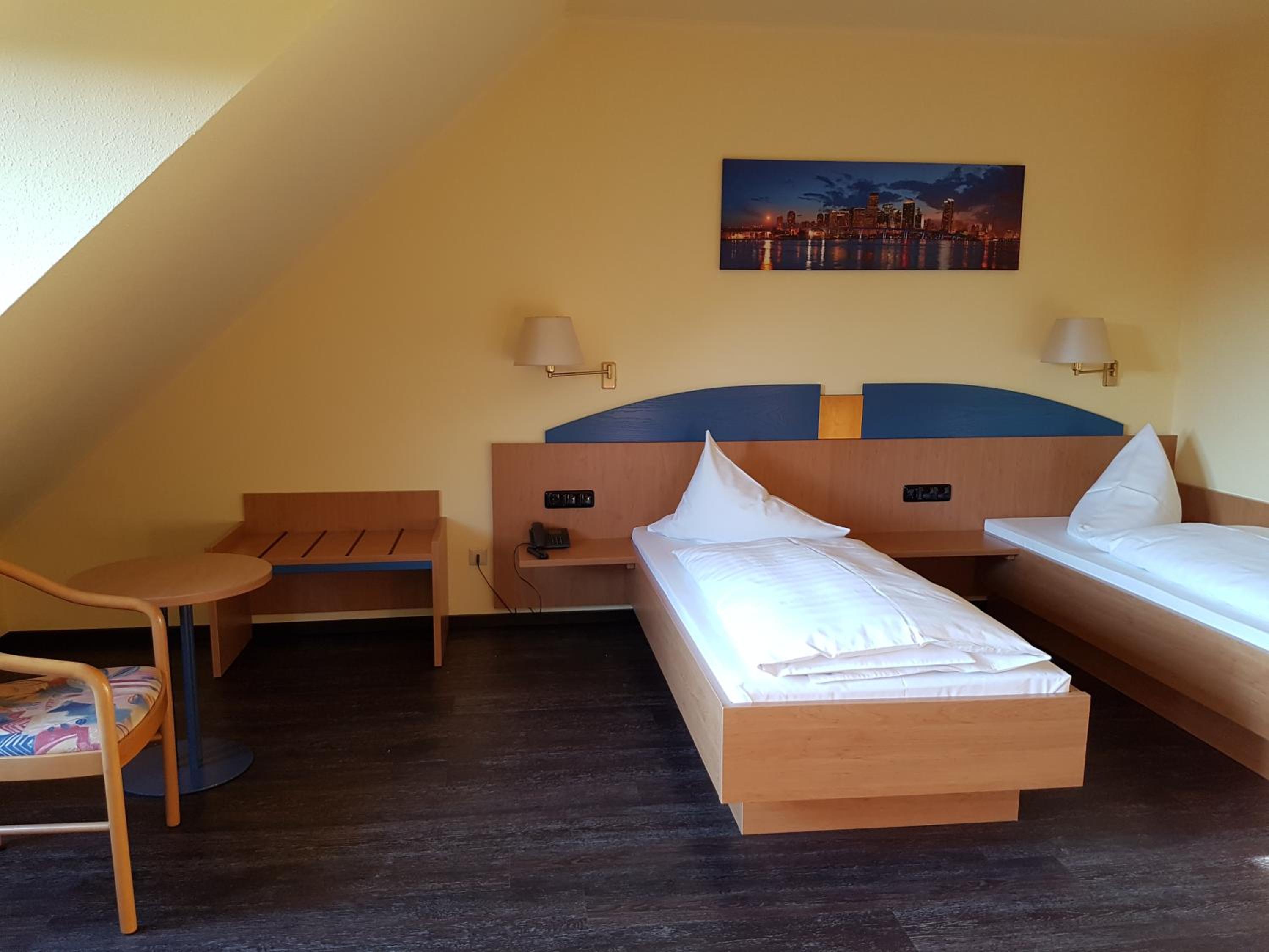 Double Room - Photo 18