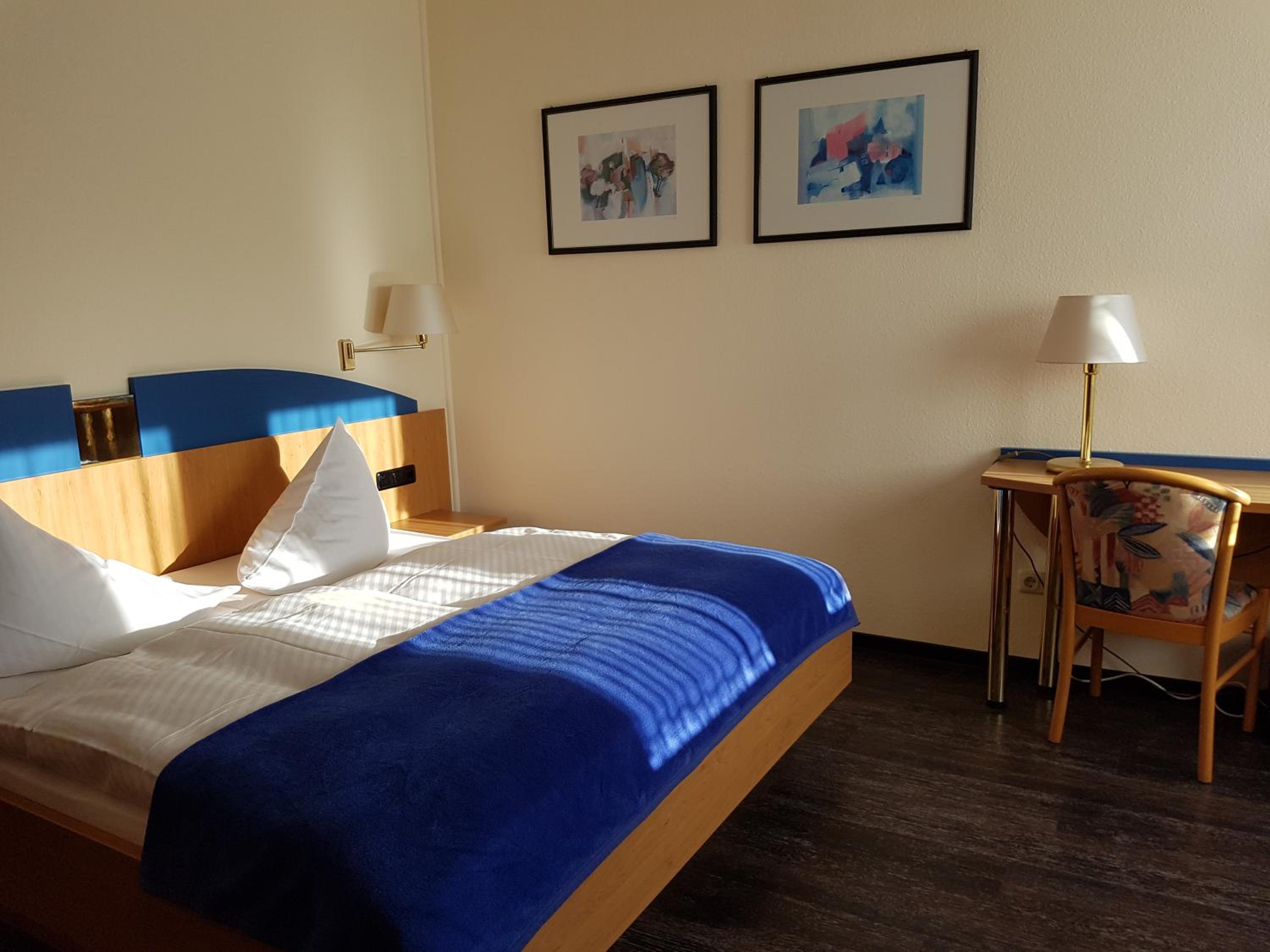 Double Room - Photo 25