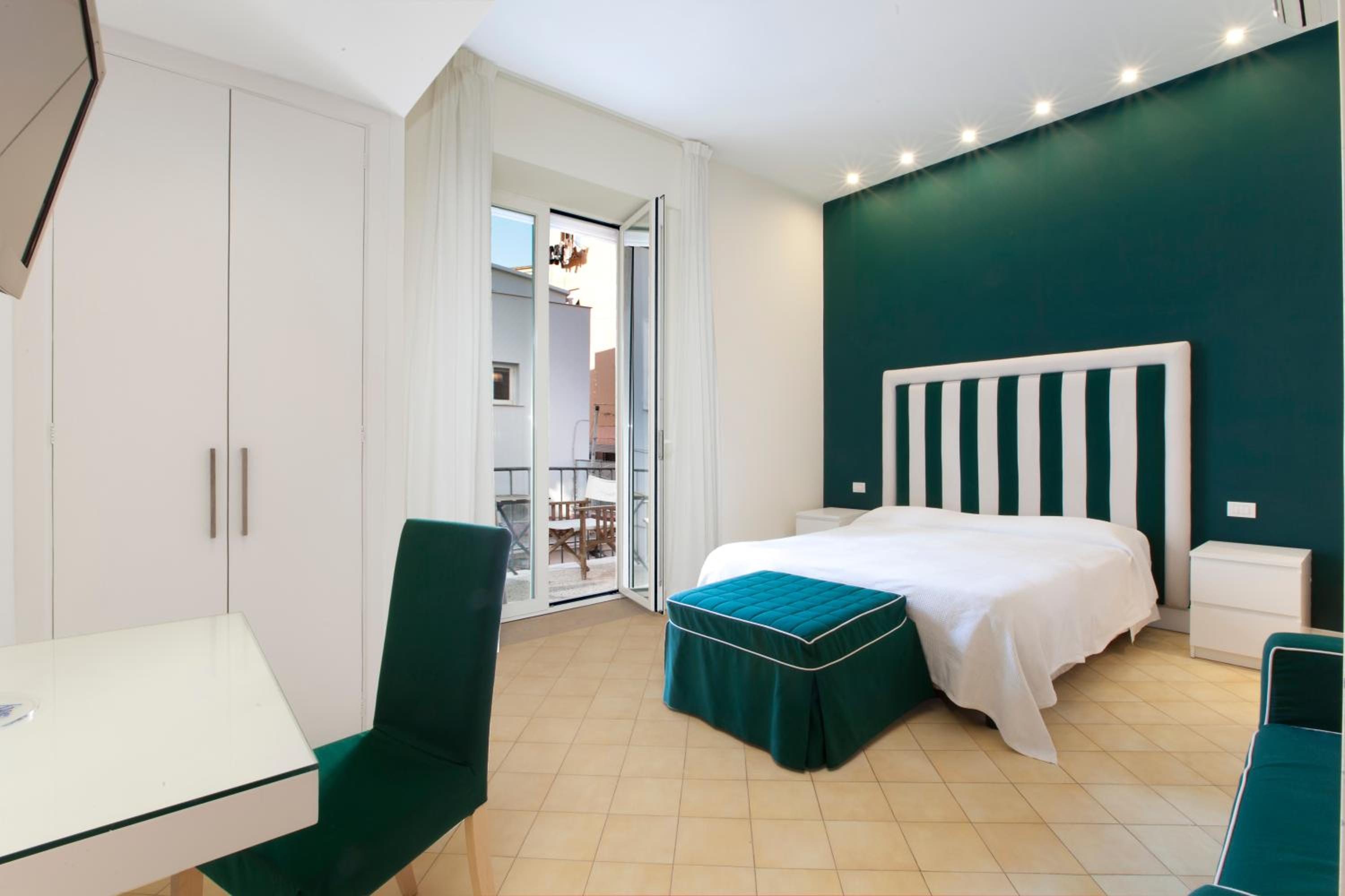 Deluxe Double Room With Balcony