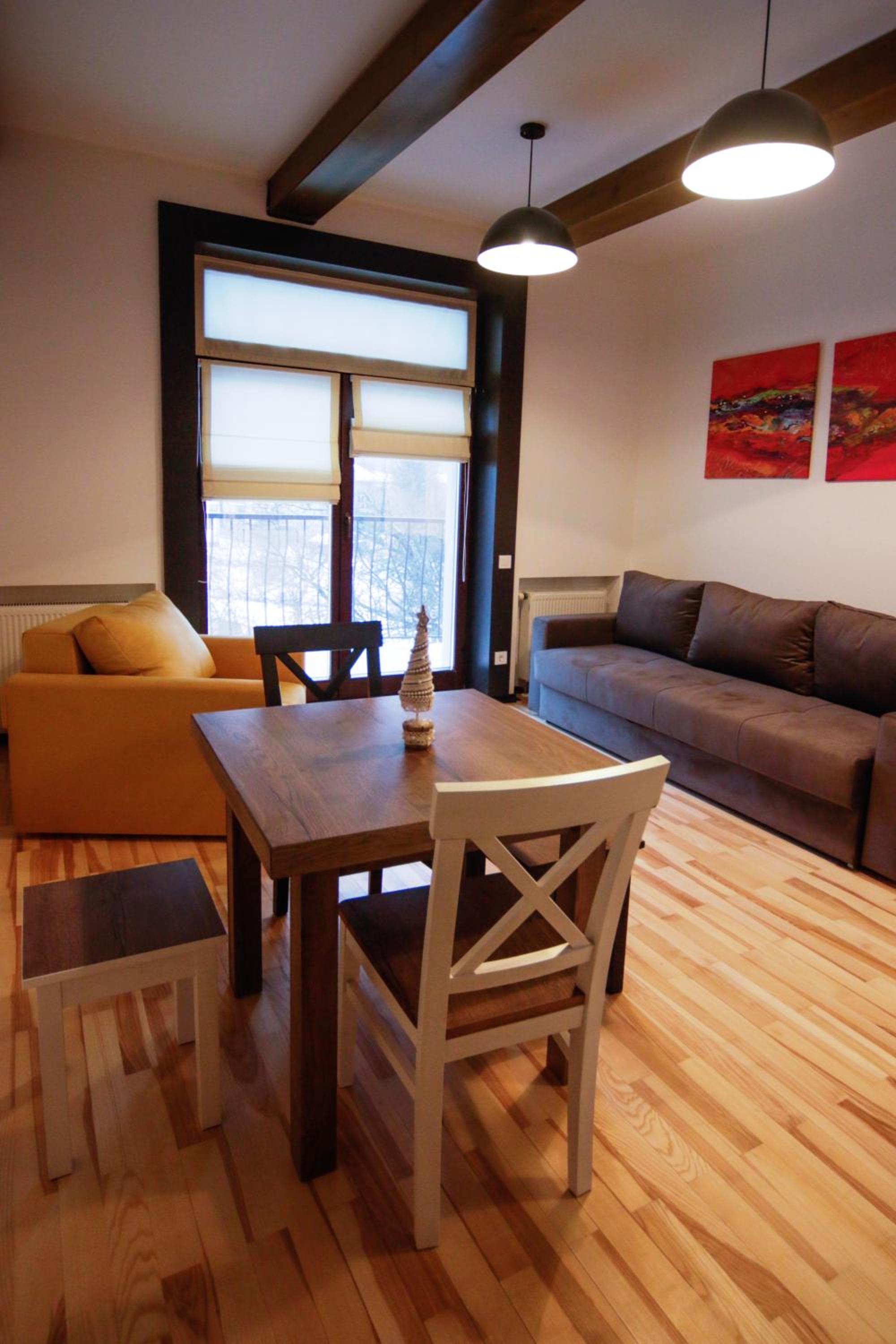 One-Bedroom Apartment photo 2