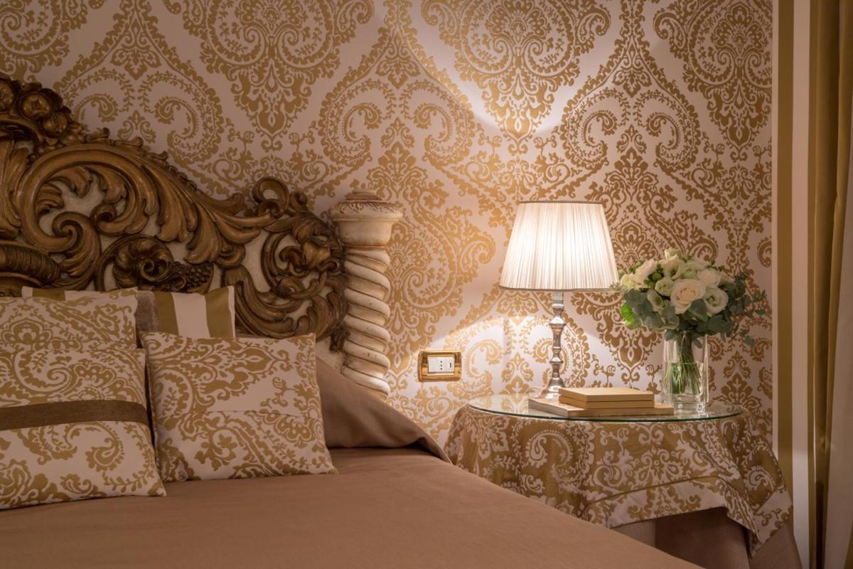 Junior Suite with Garden View
