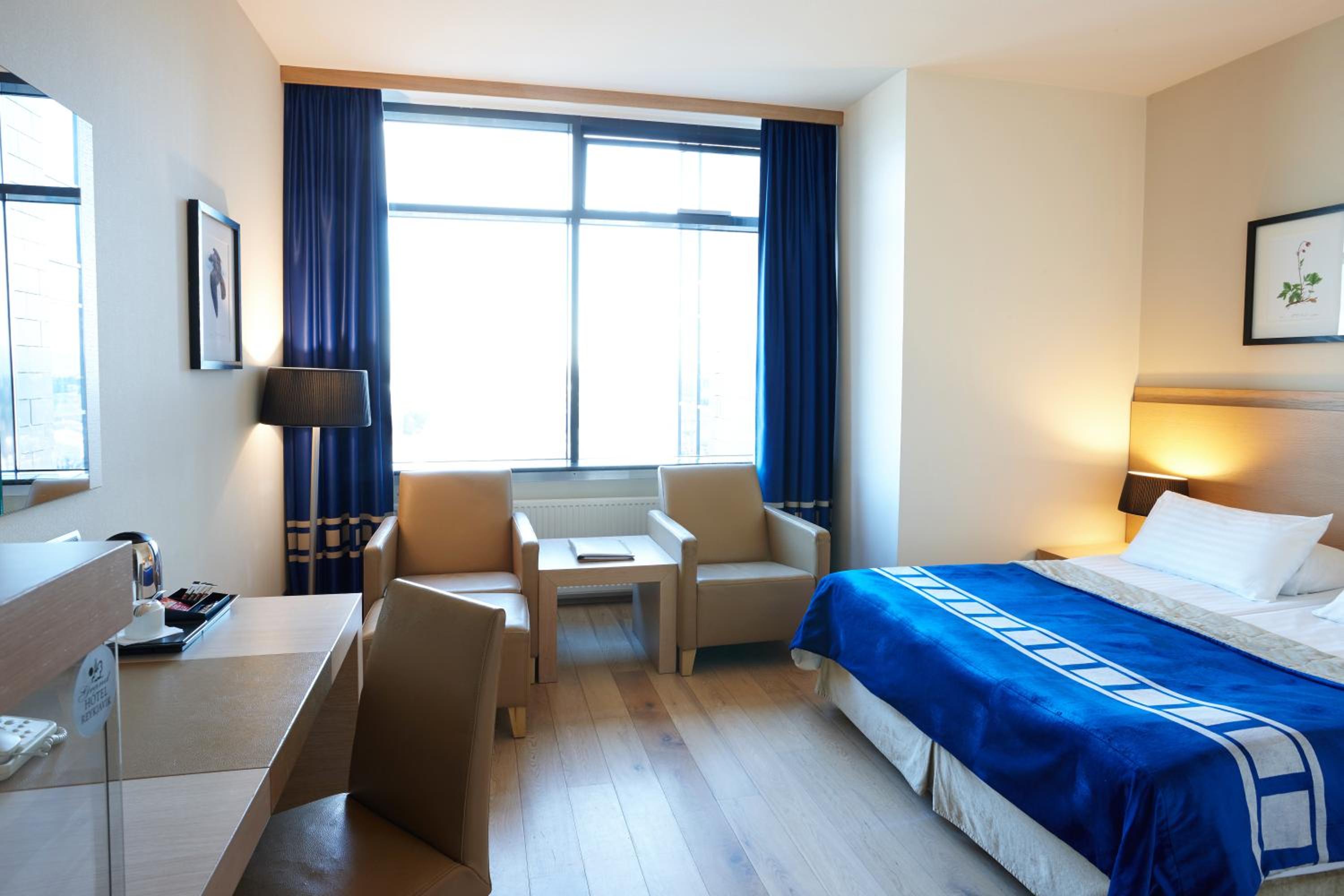 Relax in comfort with stunning views all around!