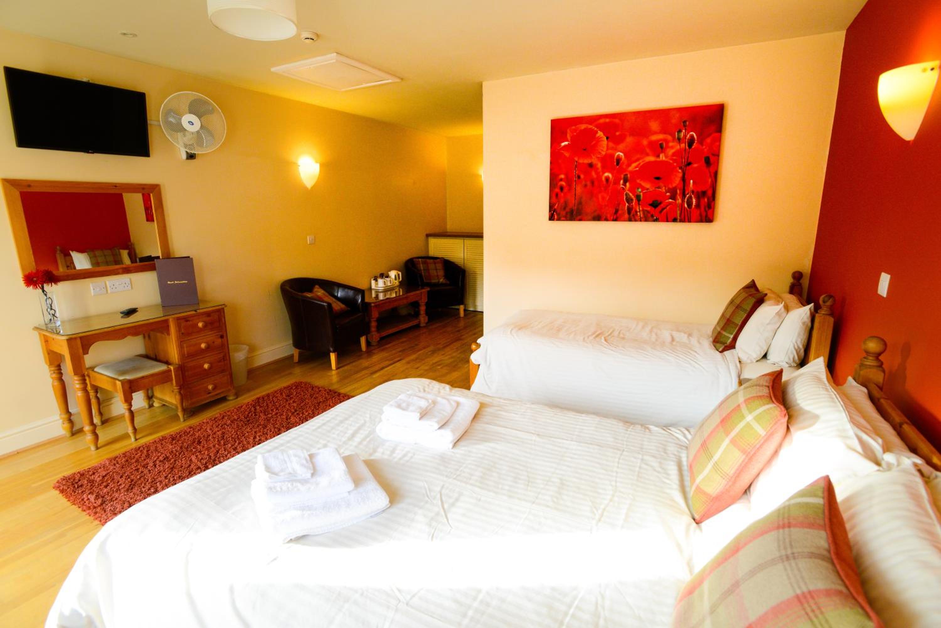 Triple Room - Photo 1