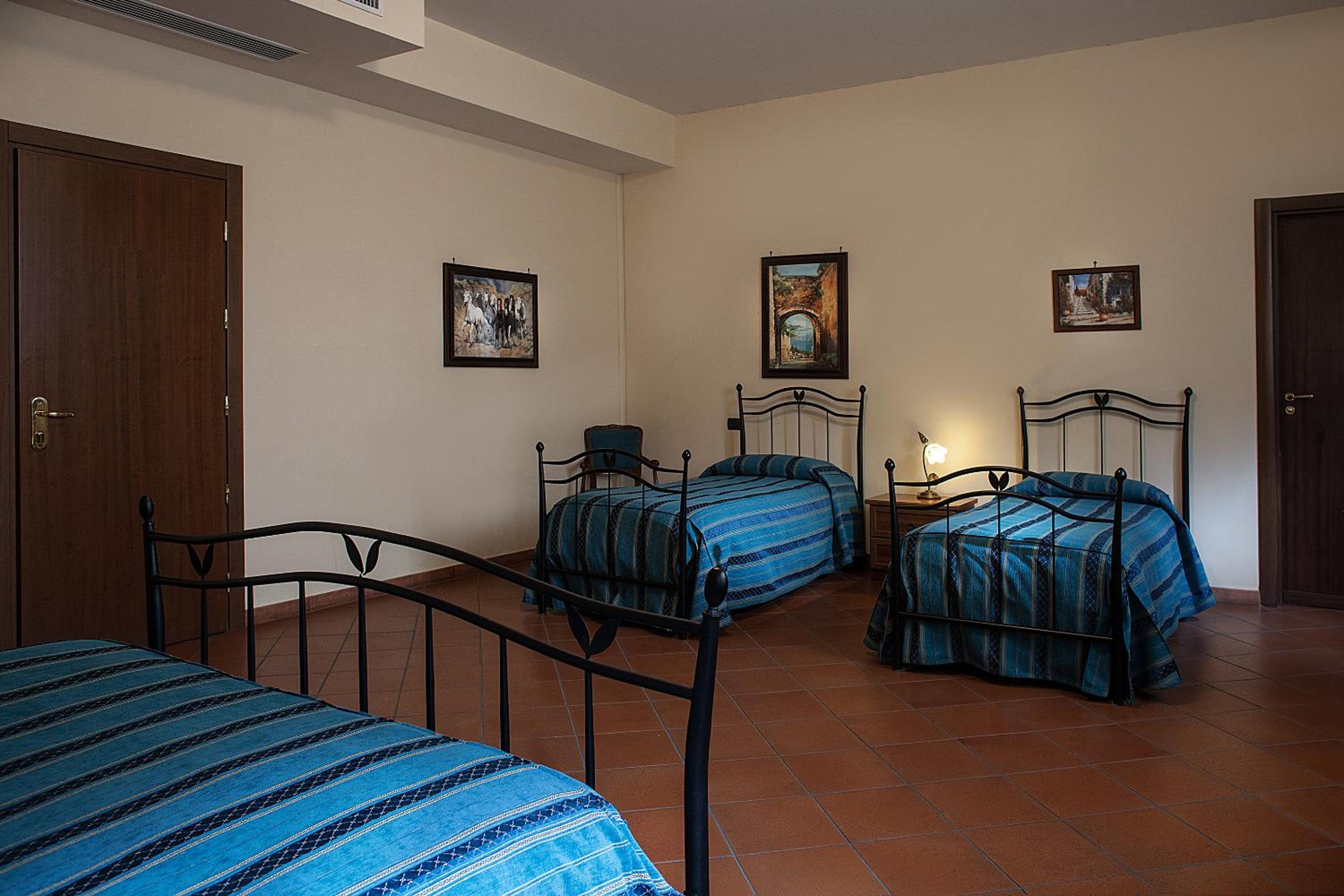 Quadruple Room photo 1