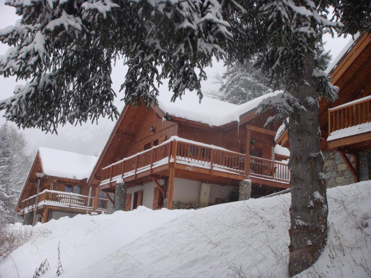 Four-Bedroom Chalet (8 Adults) photo 1