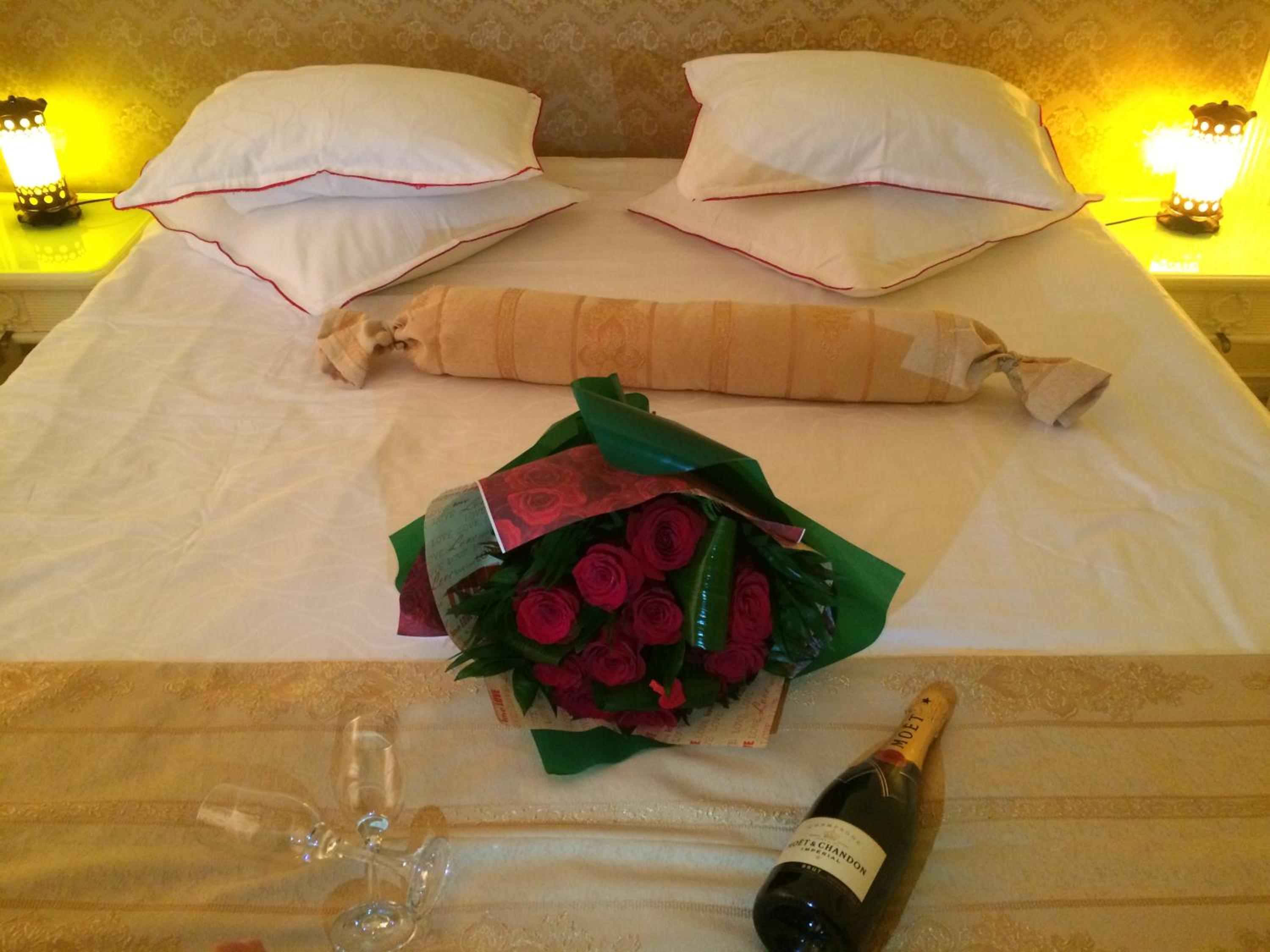 Deluxe Suite - Photo 14