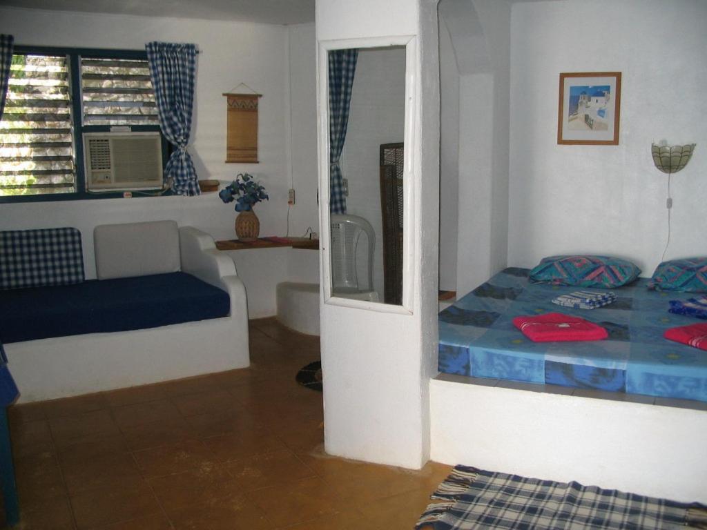 Beachfront Deluxe House - Photo 16