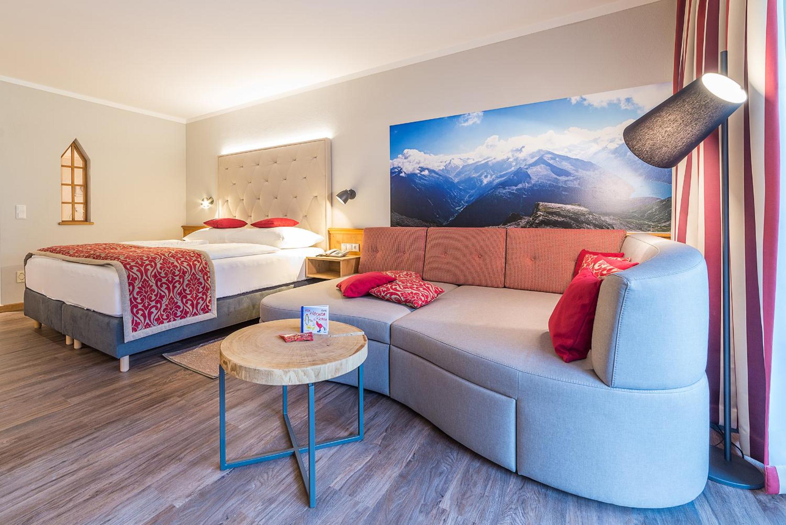 Suite with Balcony photo 2