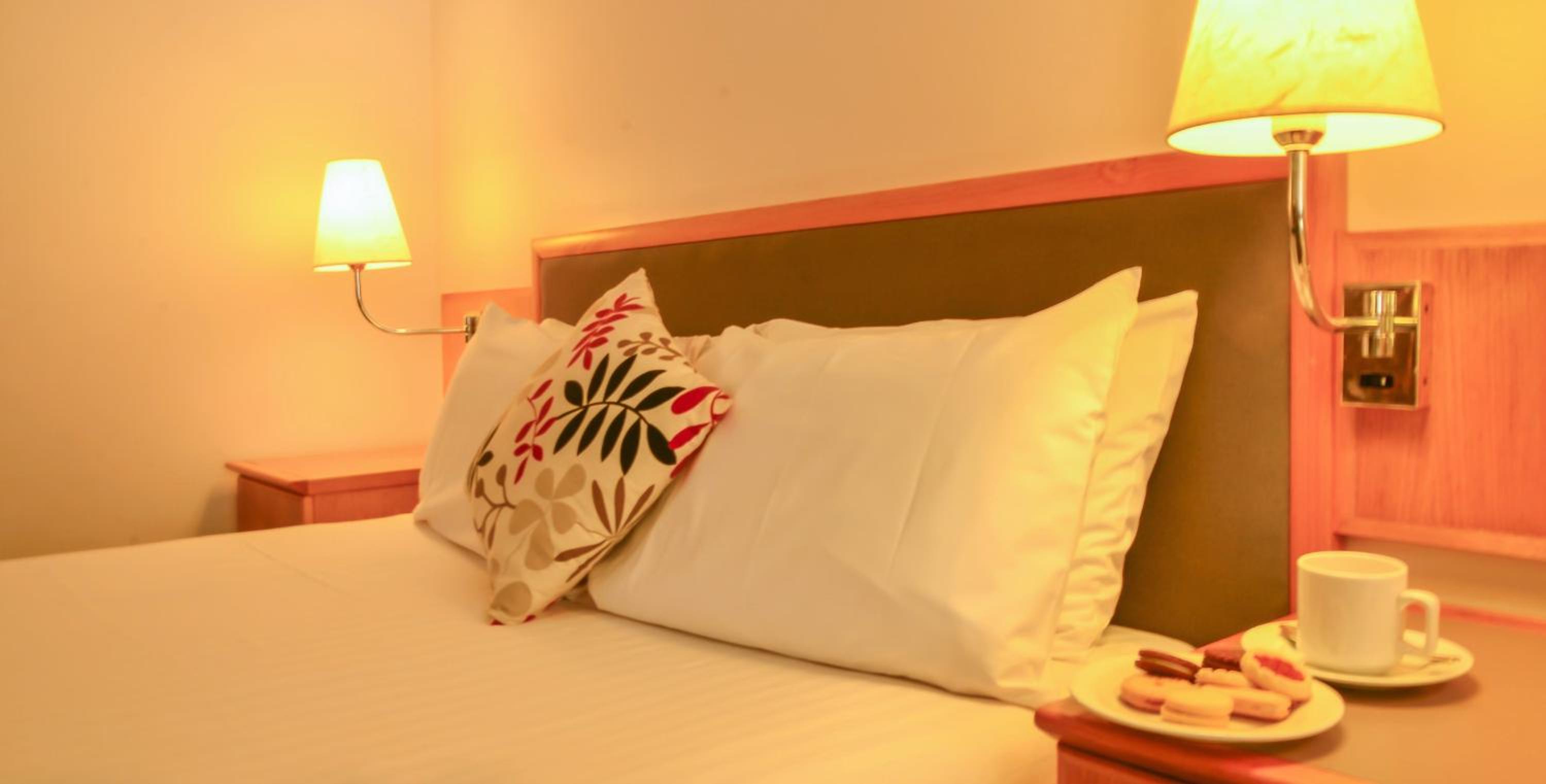 Standard Queen Room - Photo 1