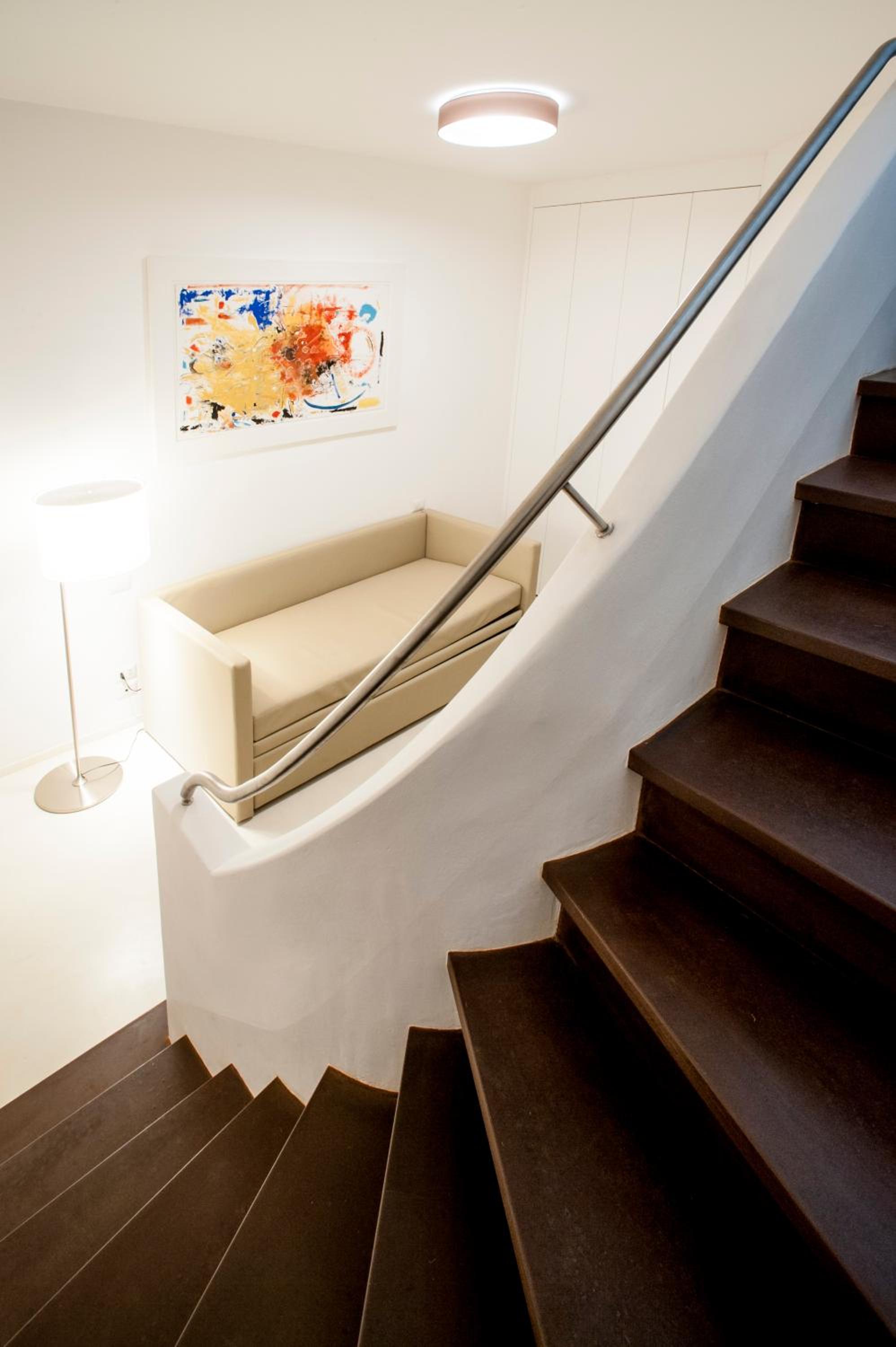 Suite with Private Bathroom - Photo 12