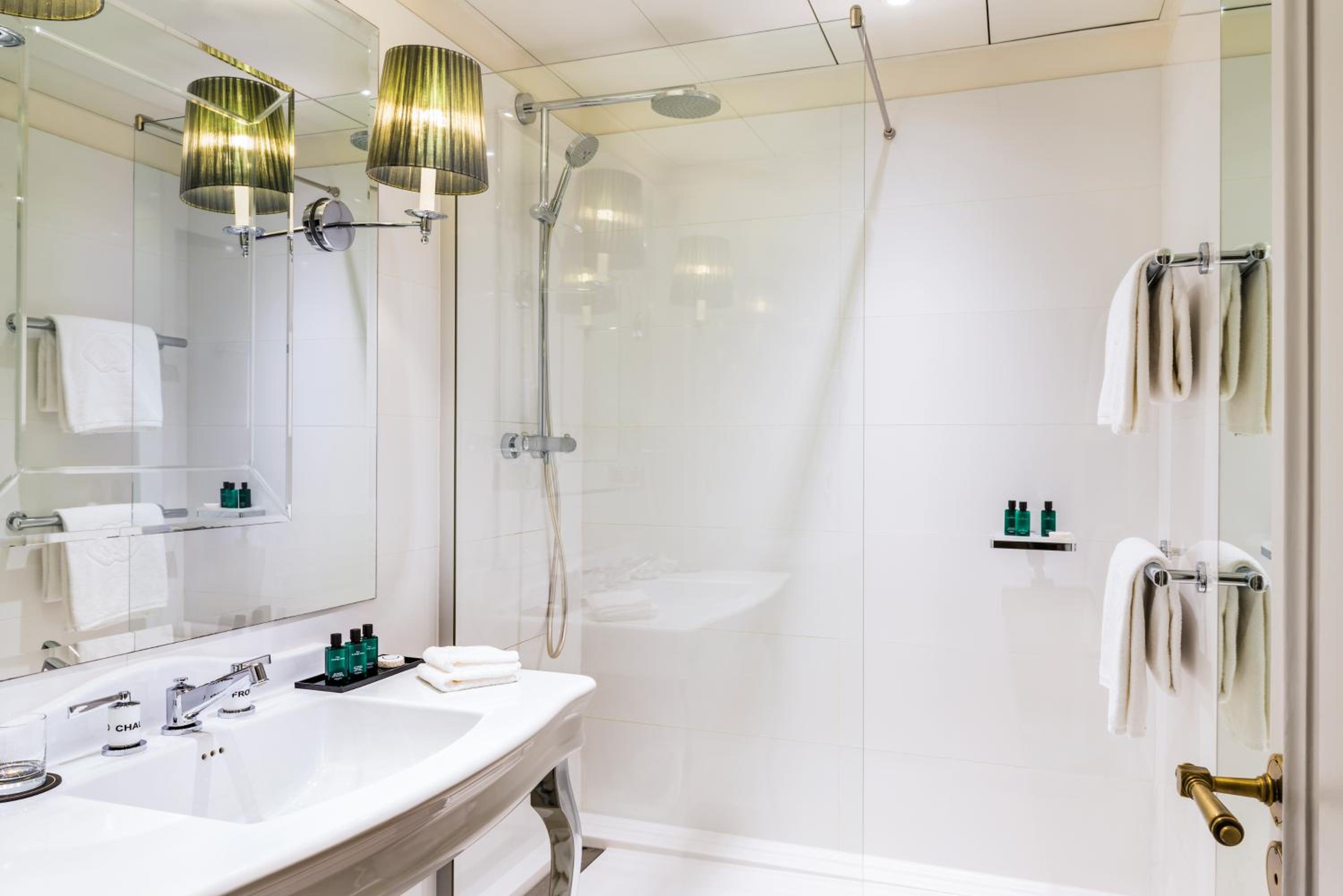 Chambre de Luxe avec 1 Lit Queen-Size