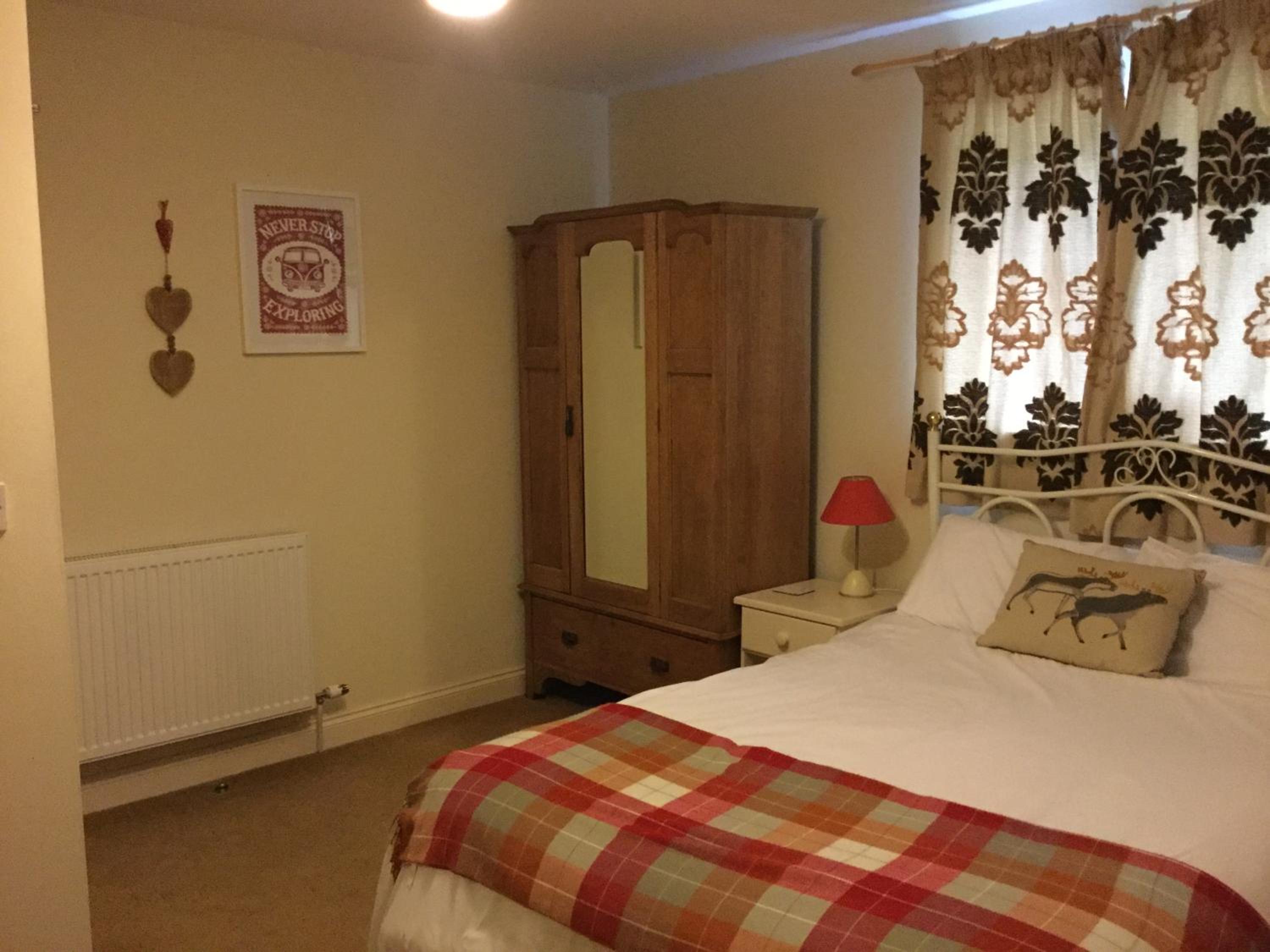 Double Room with Bath photo 3