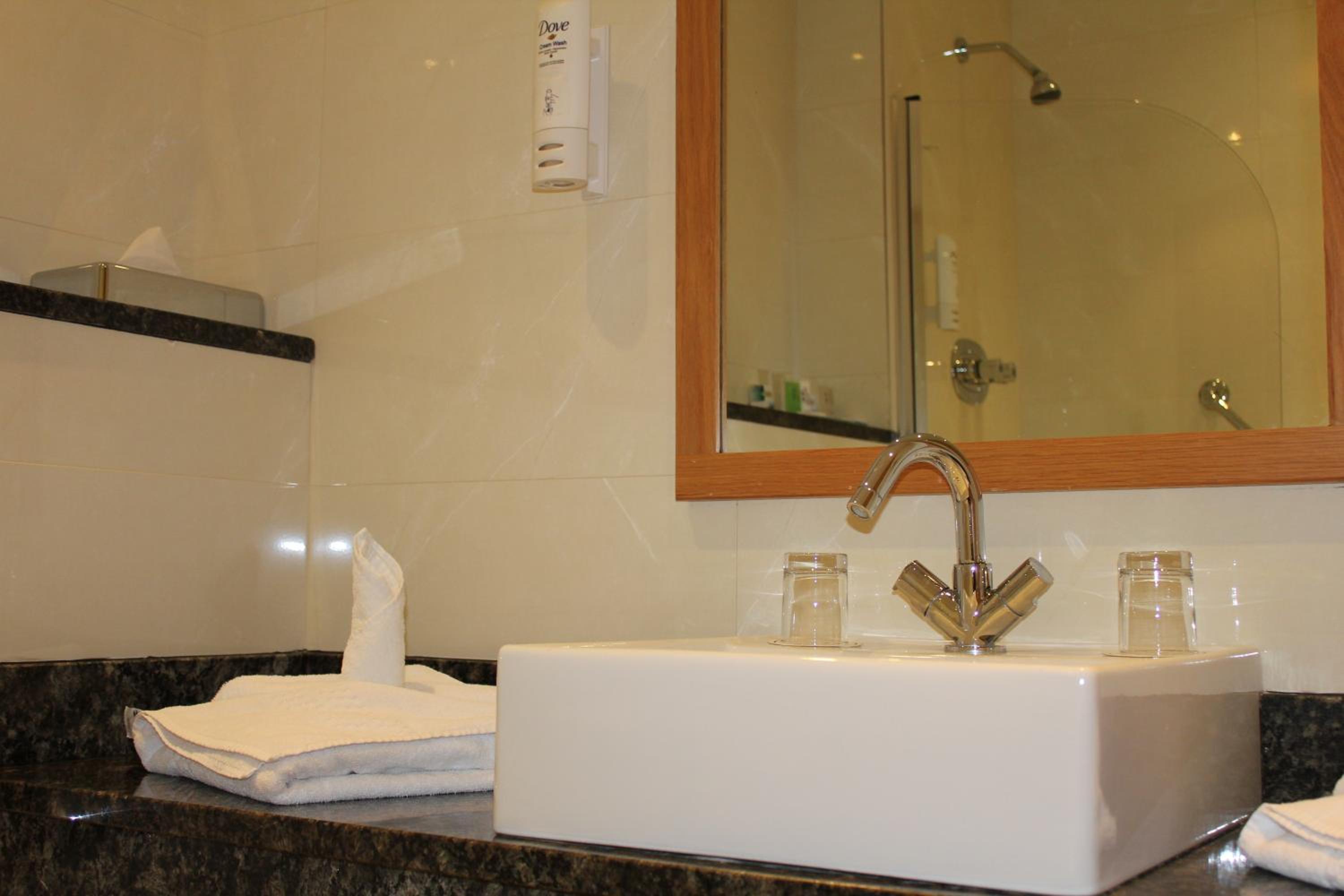 Classic Double Room - Photo 4