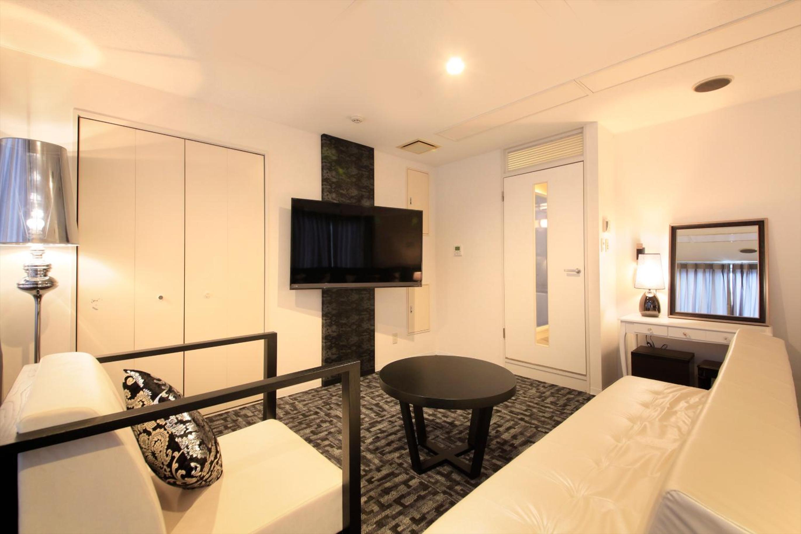 Deluxe Twin Room - Smoking photo 3